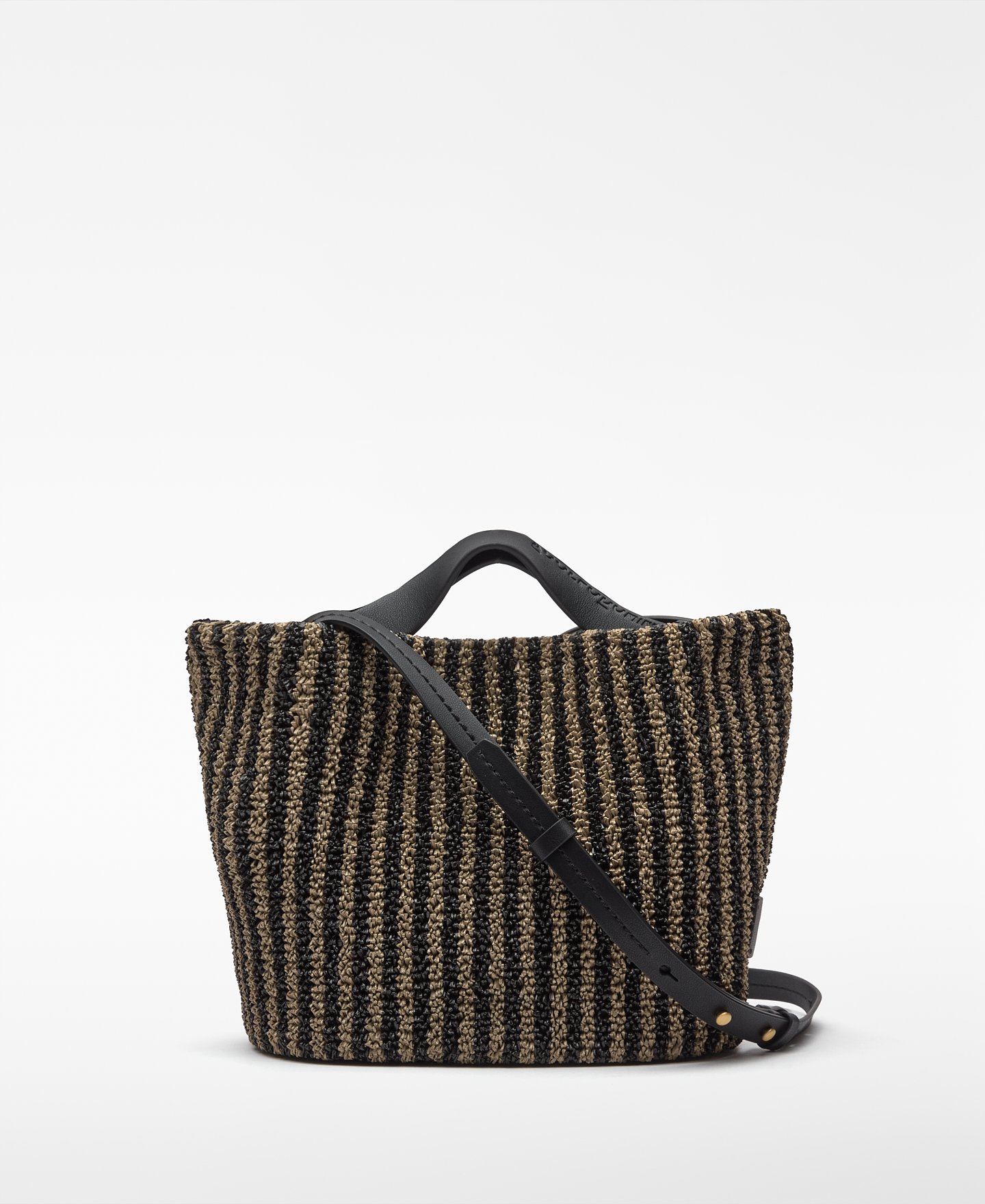 Bolso mediano textura rafia rayas image number 0