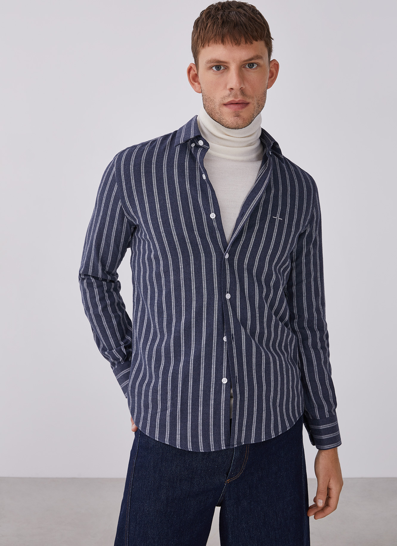 Double striped cotton shirt image number 0