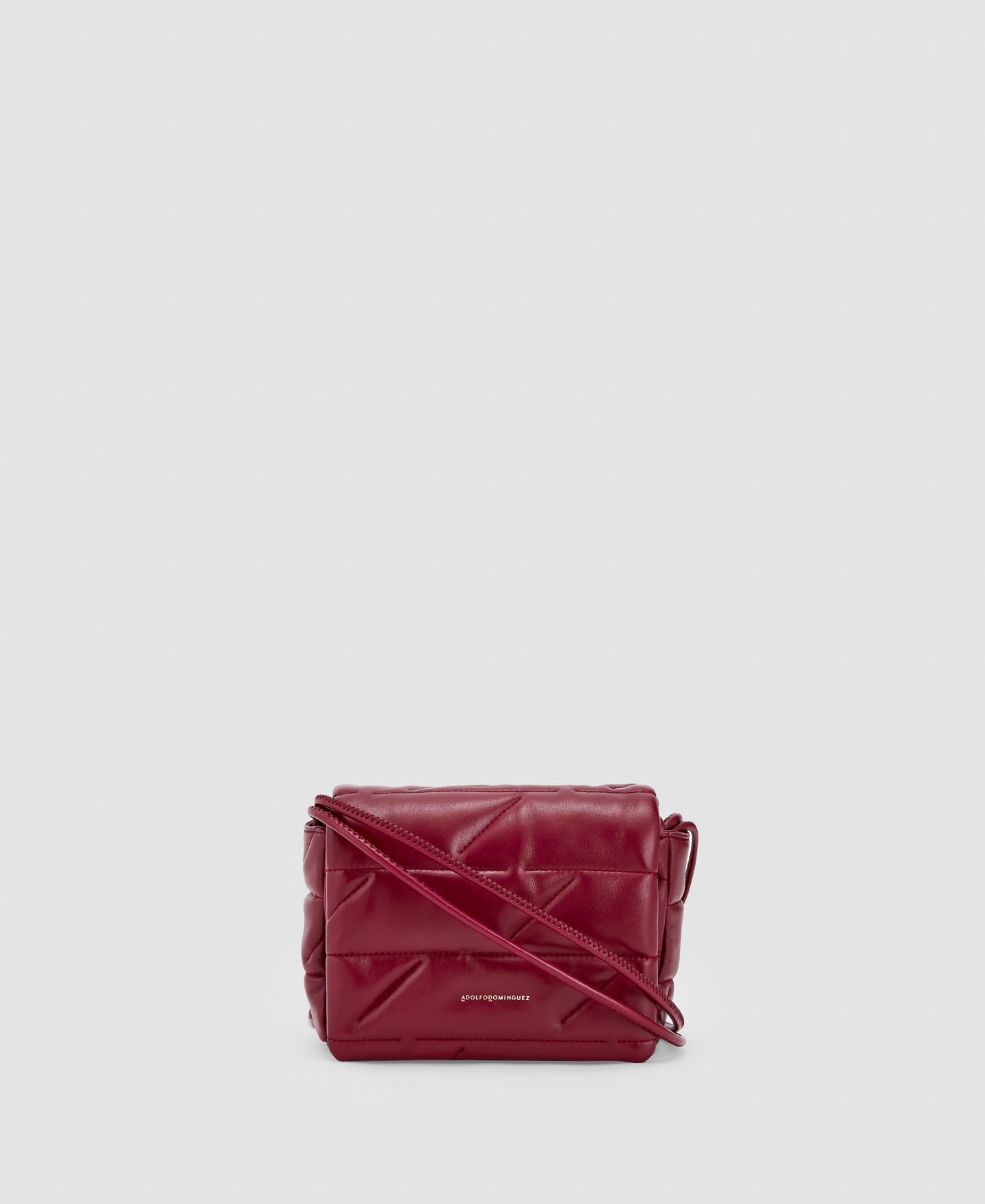 Responsible leather small shoulder bag image number 0