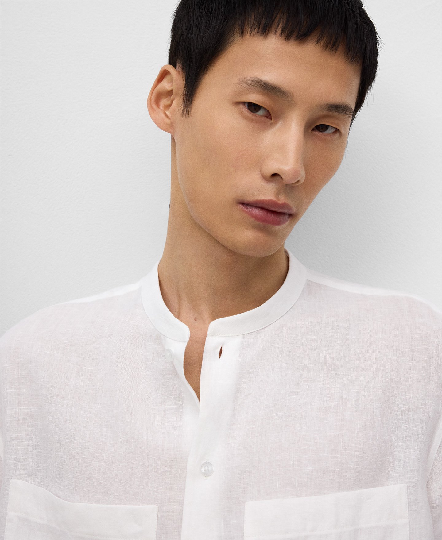 European linen shirt with pockets man image number 3