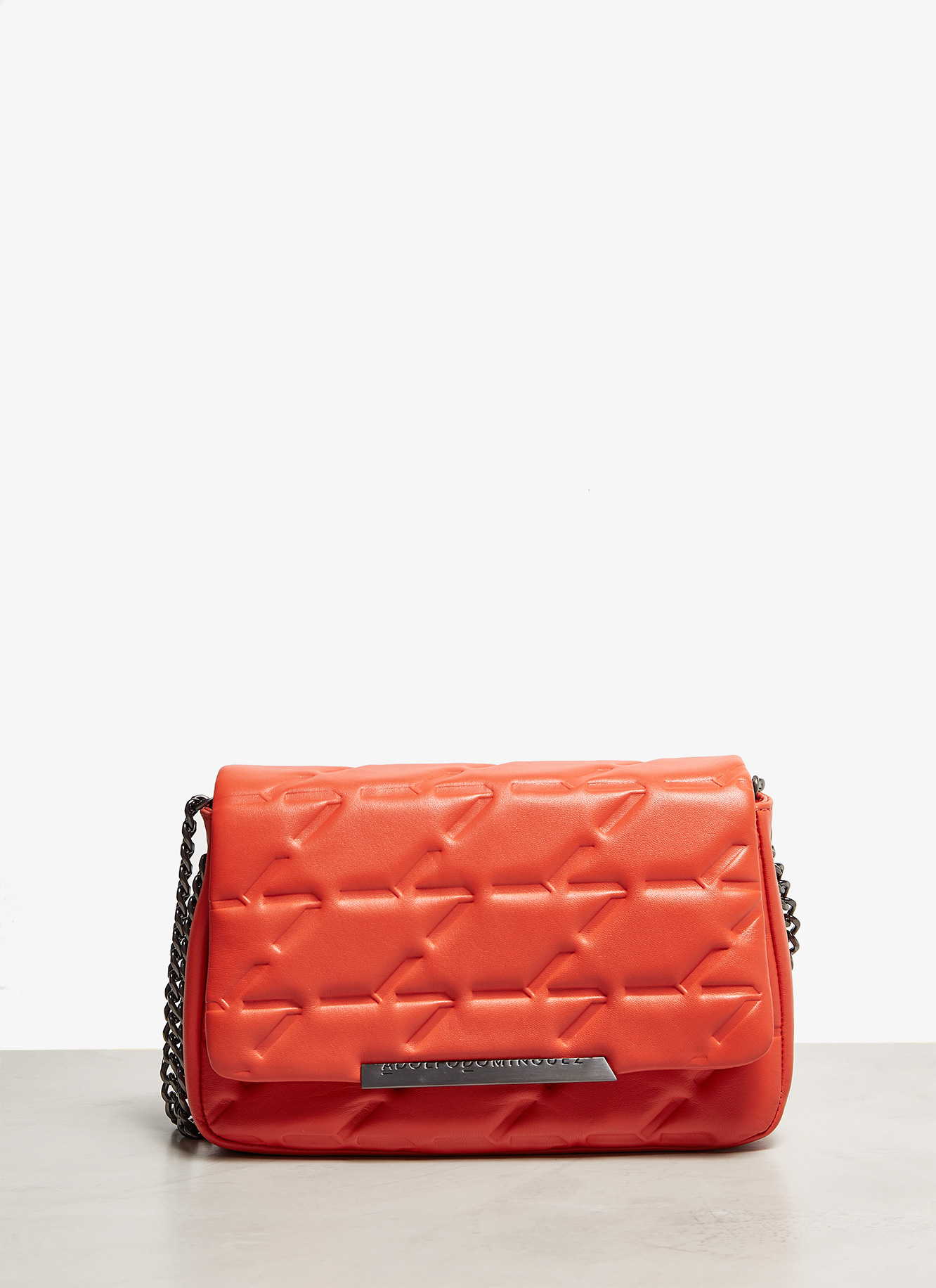 Medium quilted leather flapped bag image number 4