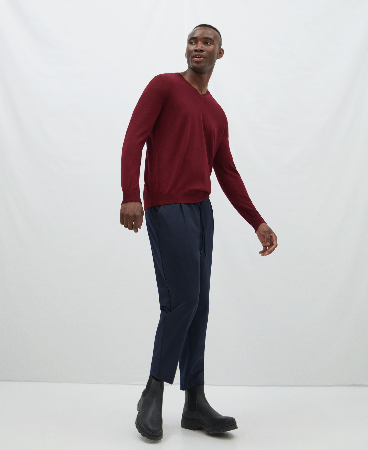 V-neck merino wool sweater image number 1