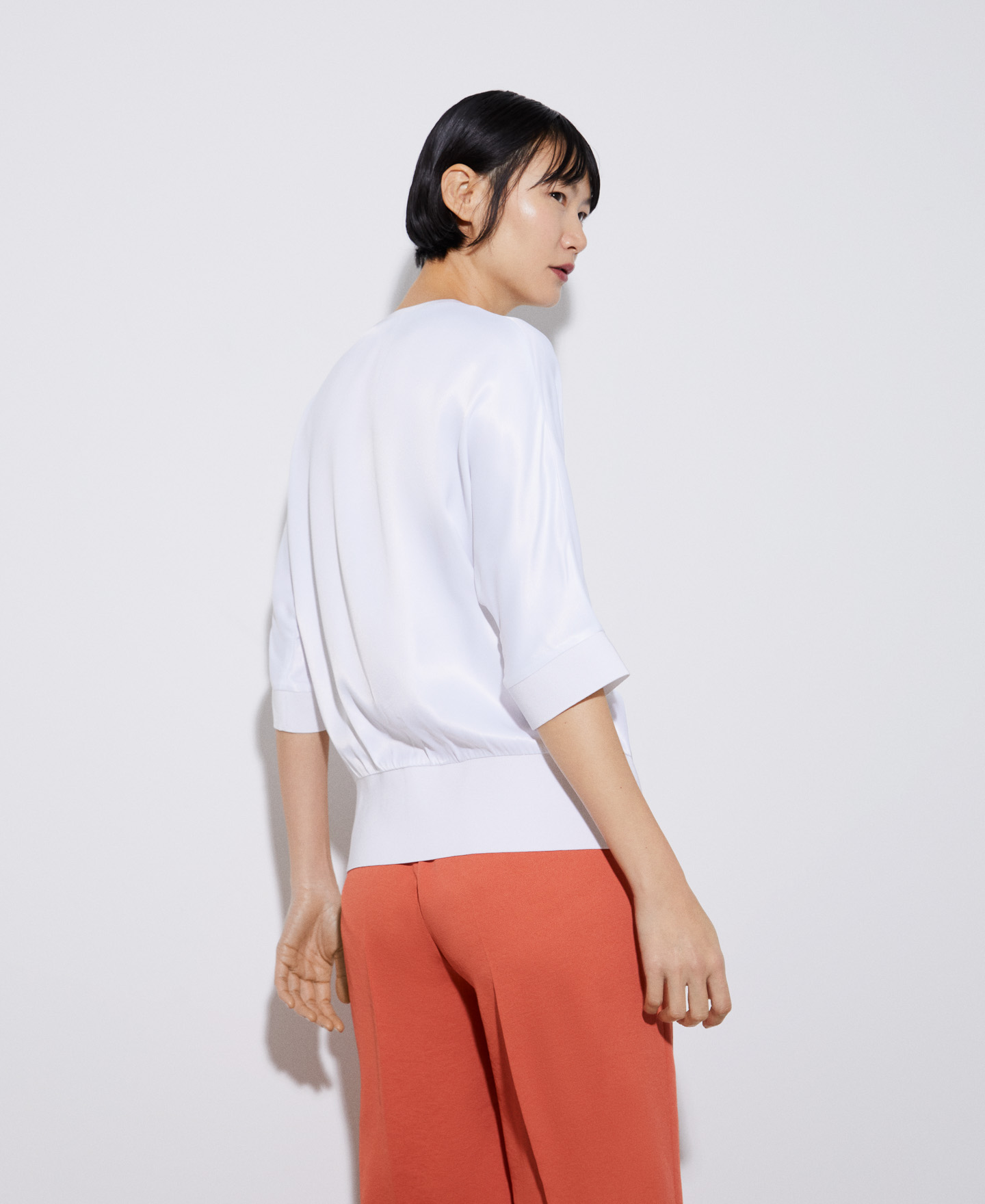 Short sleeve viscose blouse image number 2