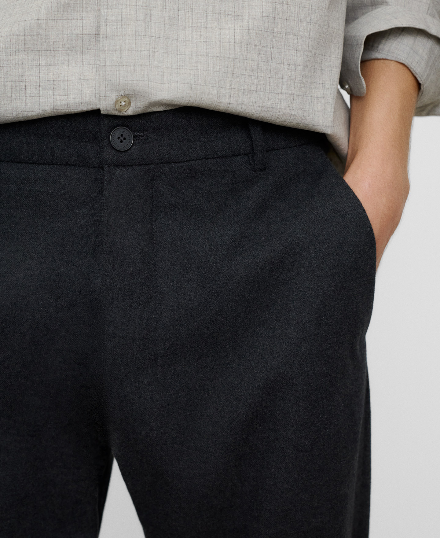 Pantal&oacute;n chino regular fit tejido jersey image number 3