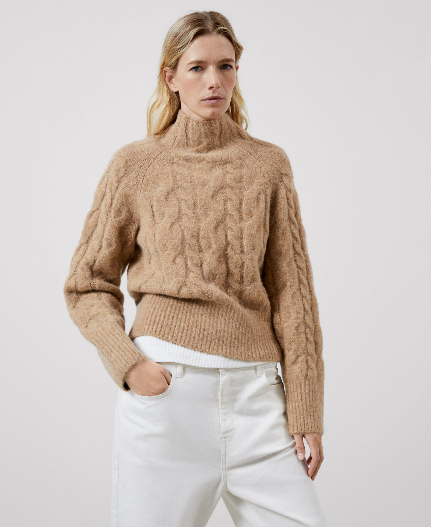 Merino wool funnel collar sweater image number 0
