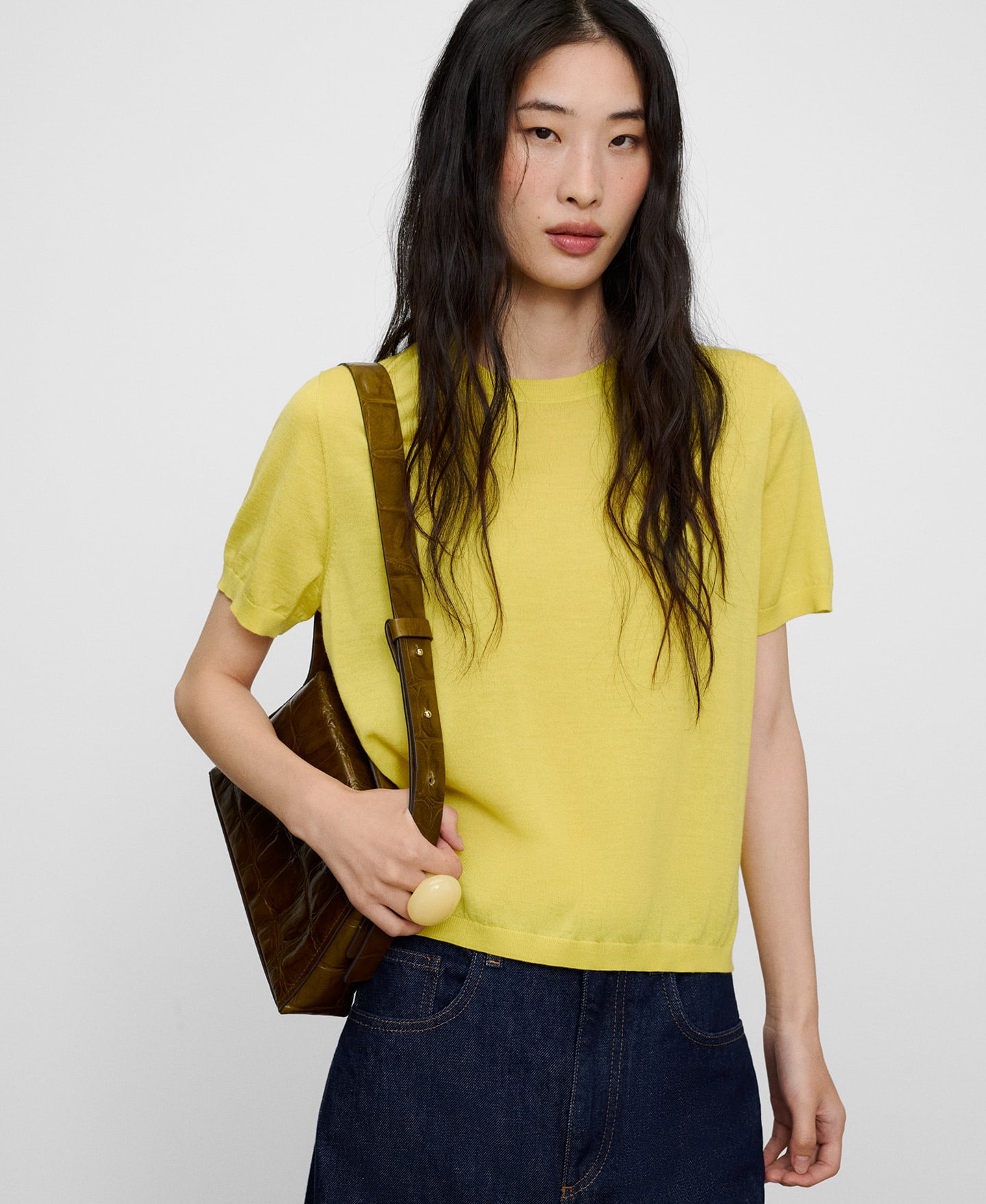 Merino wool knit short sleeve sweater image number 0