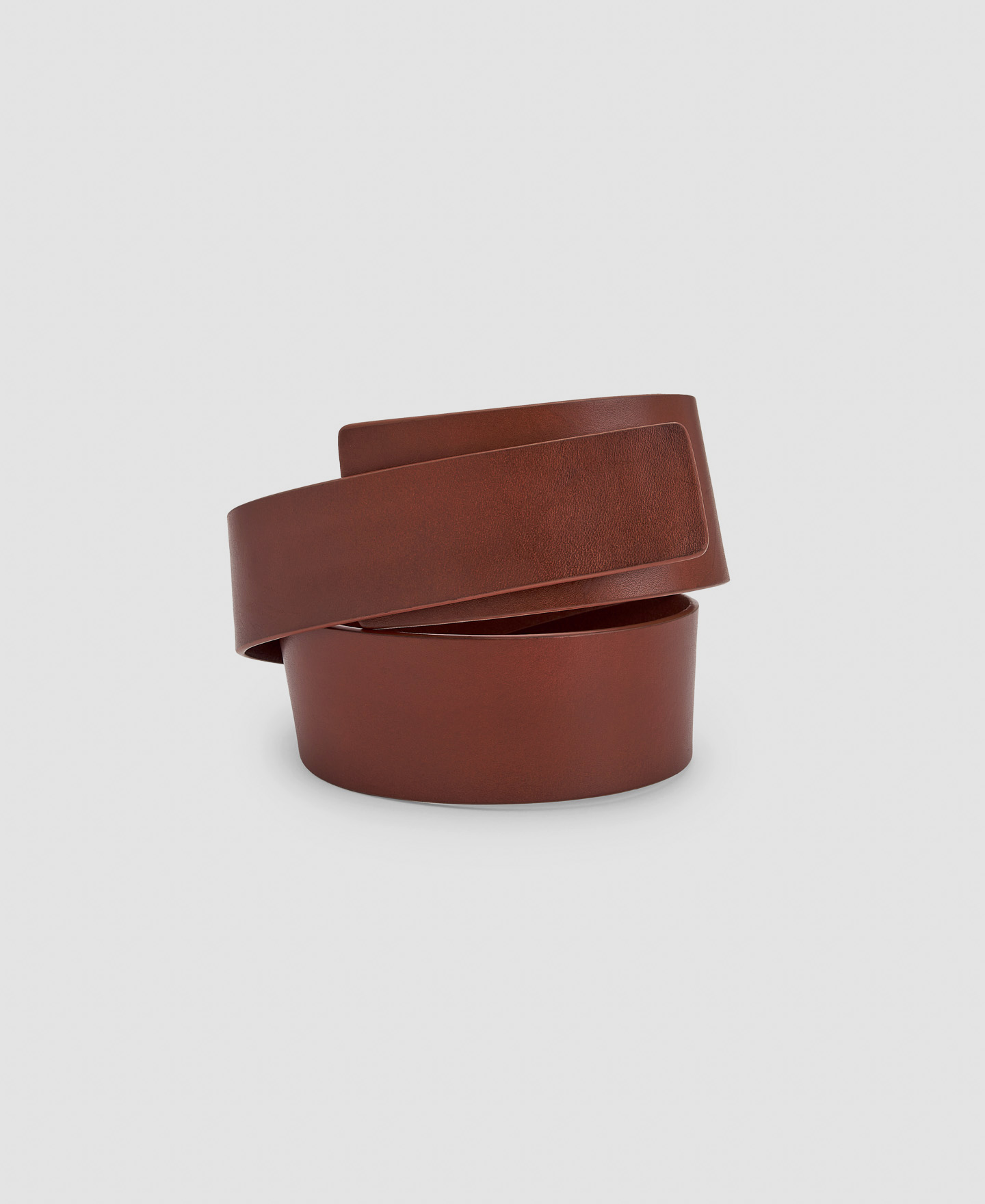Asymmetrical sash in vachetta image number 1