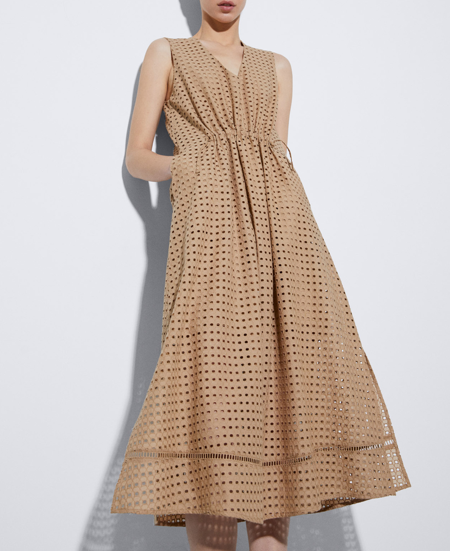 Waist gathered dress image number 0