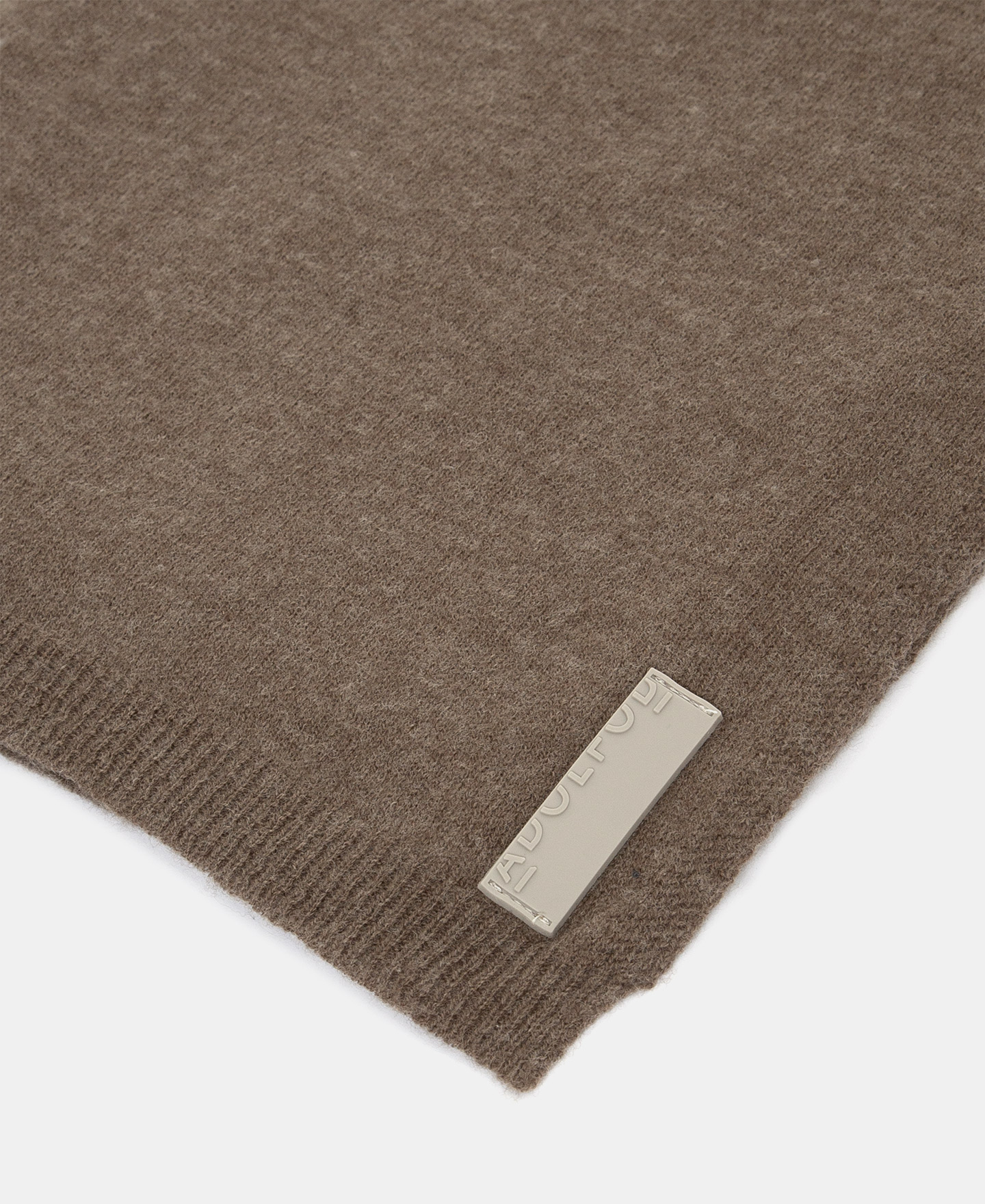 Plain merino wool scarf image number 1