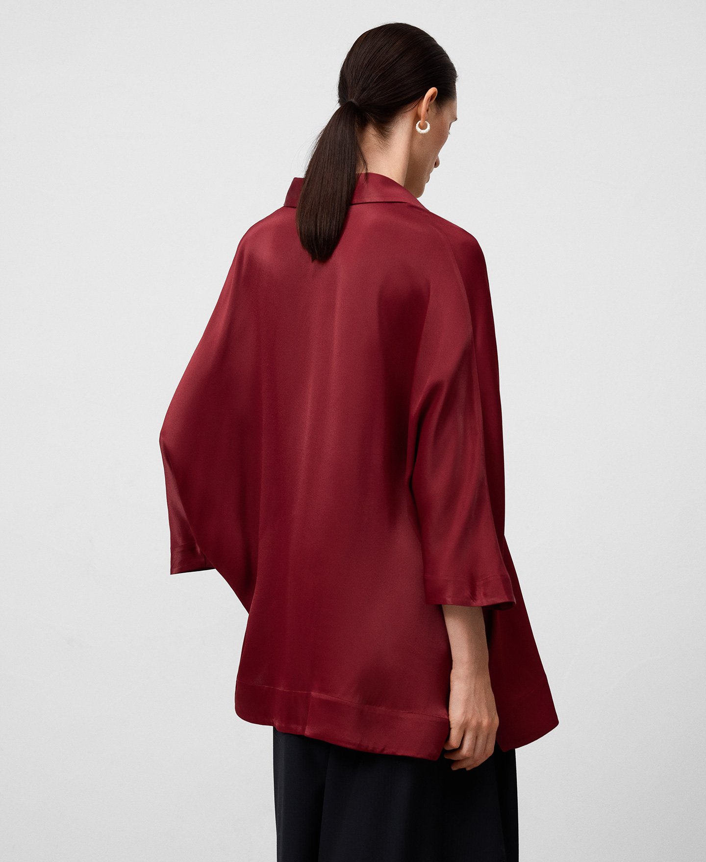 Oversize shirt woman image number 2