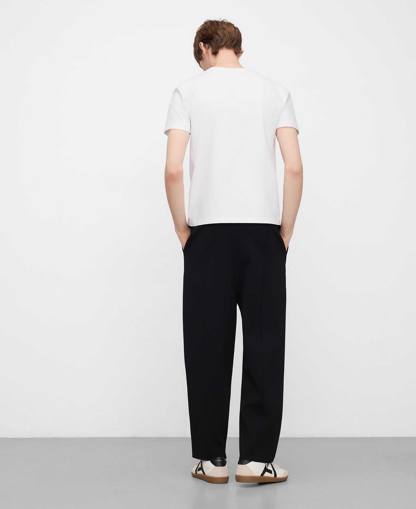 Crepe jogger trousers image number 2