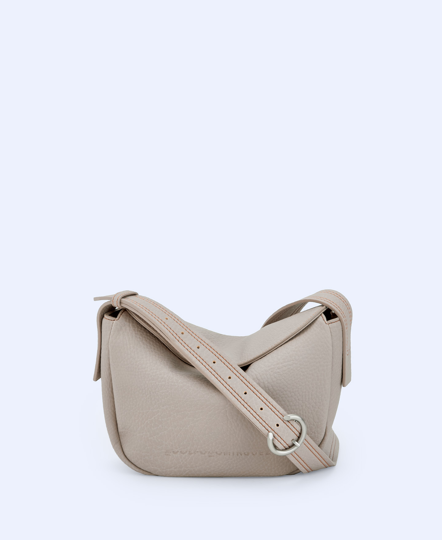 Recycled material medium shoulder bag image number 0