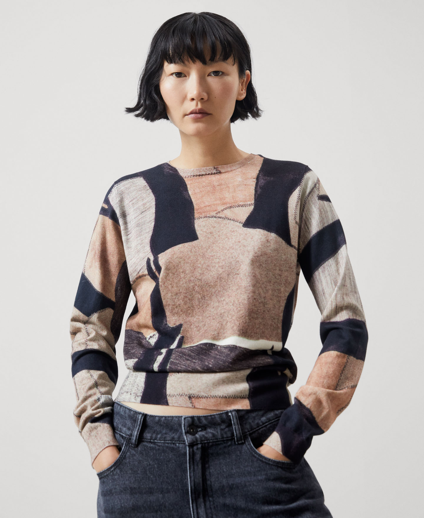Viscose and nylon sweater image number 0