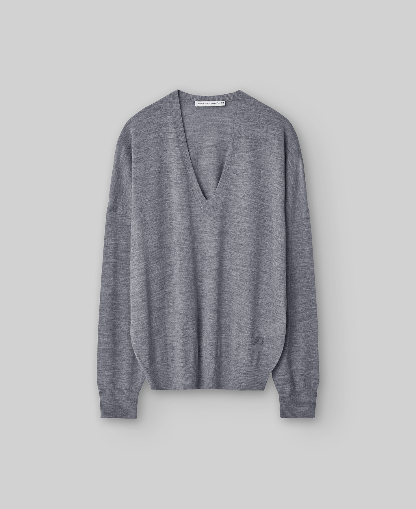Jersey cuello pico lana merino mujer image number 4