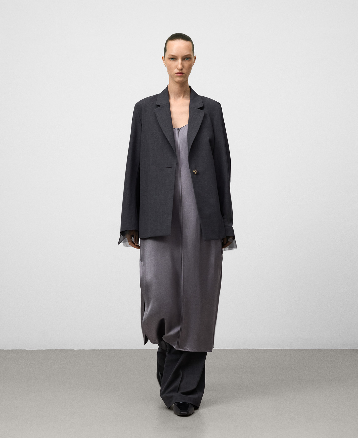 Blazer with crossed back image number 1