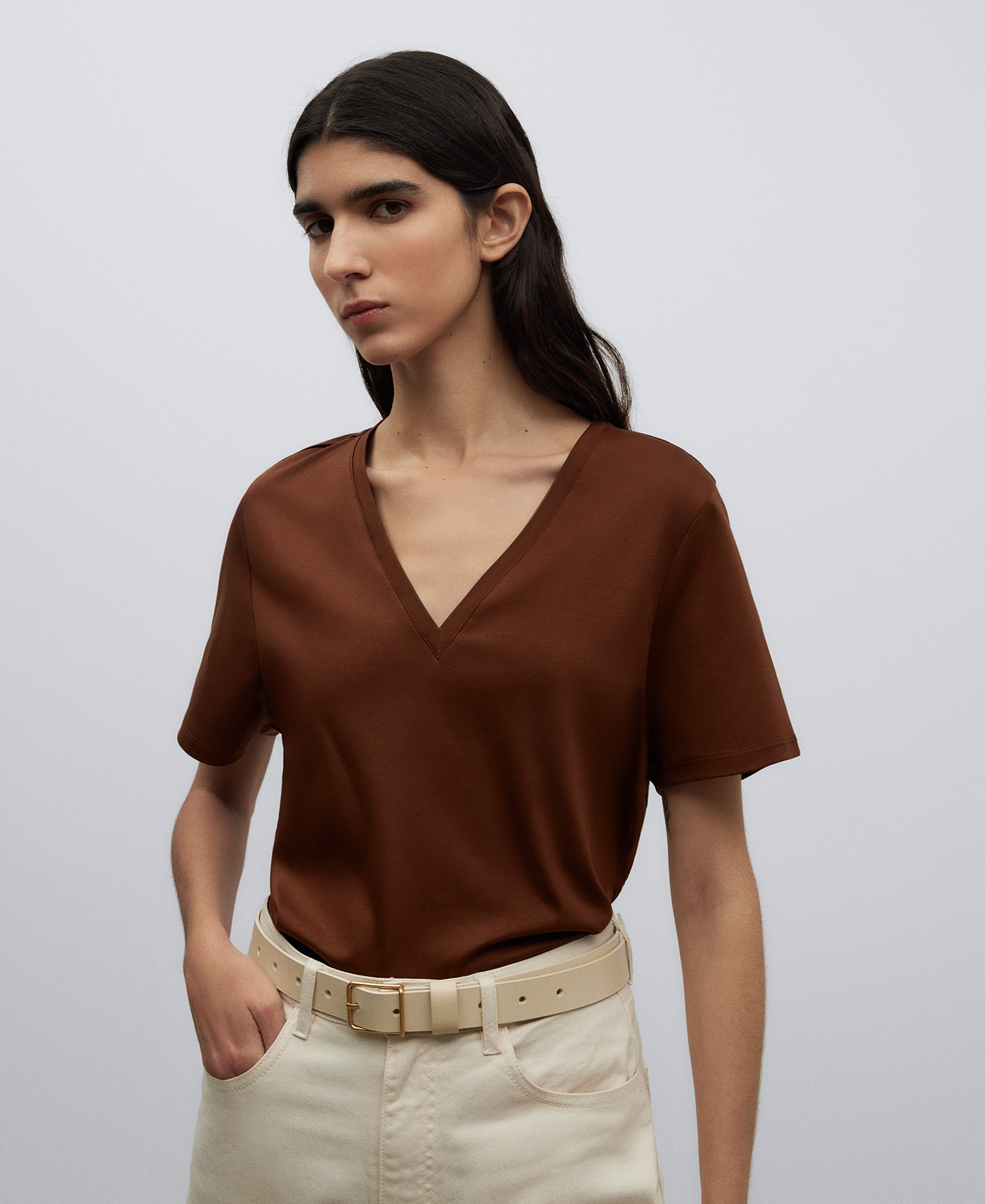Cotton V-neck T-shirt woman image number 0