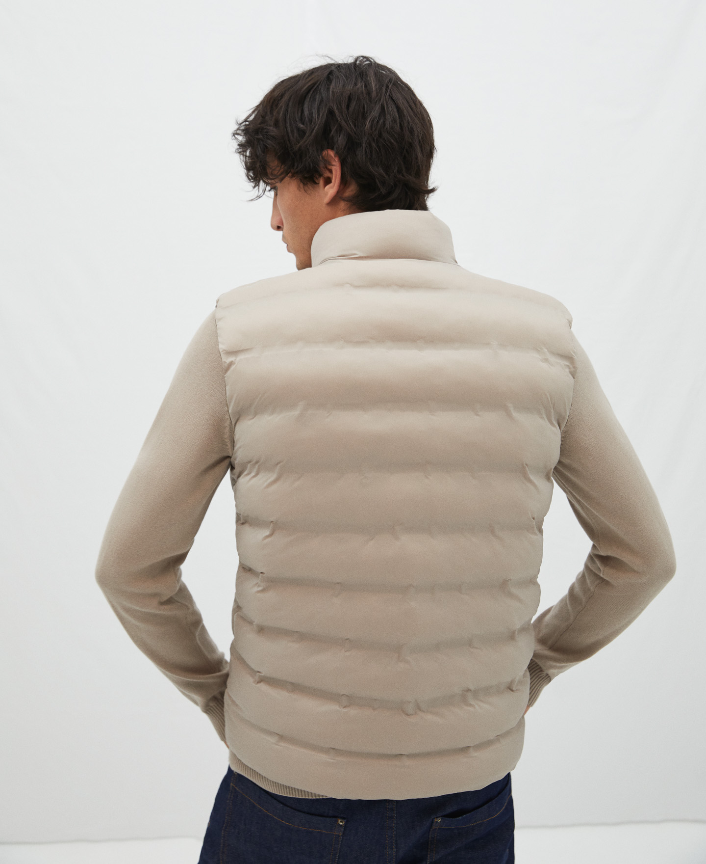 Heat-sealed padded waistcoat image number 4