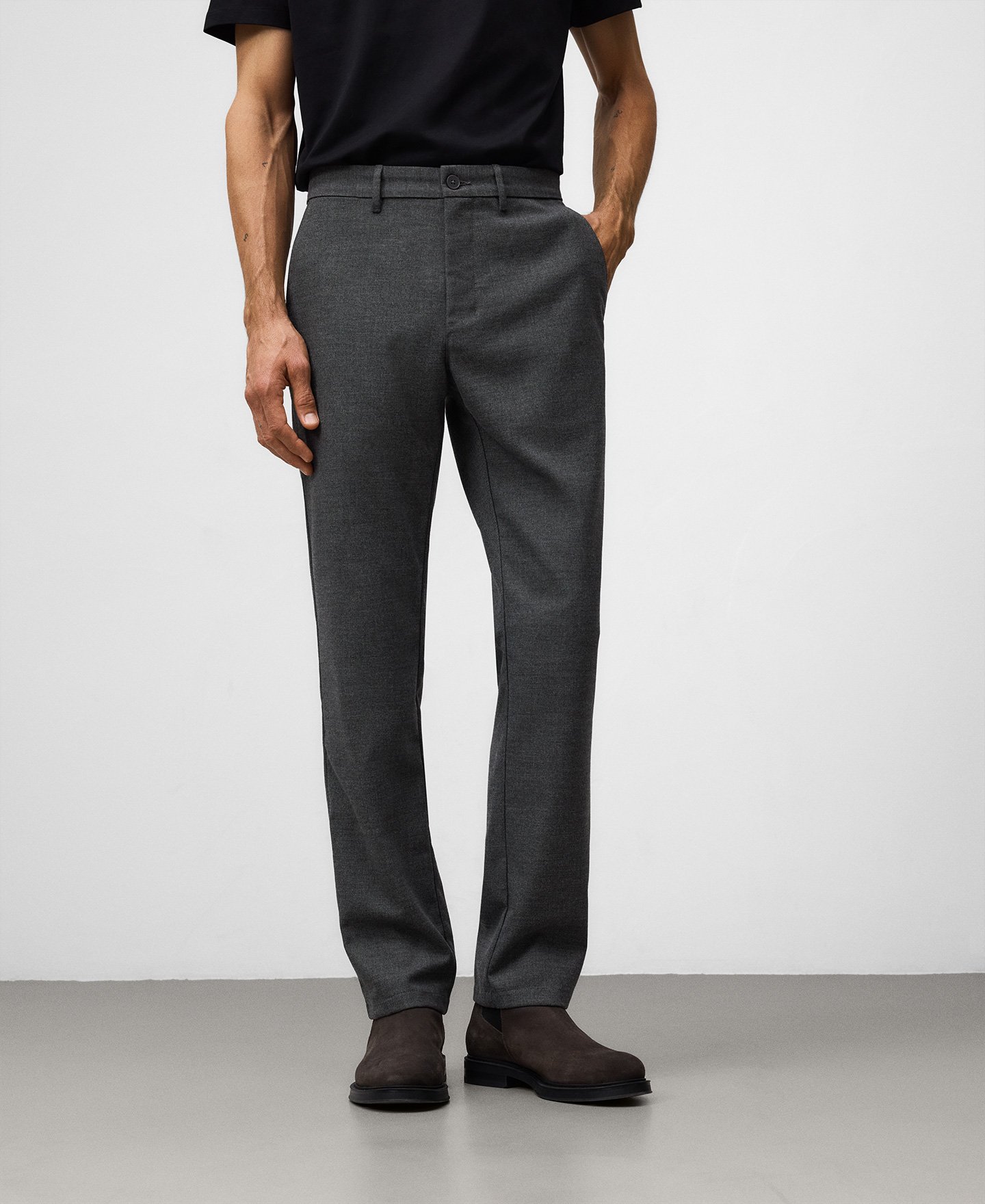 Regular fit chino trousers man image number 0