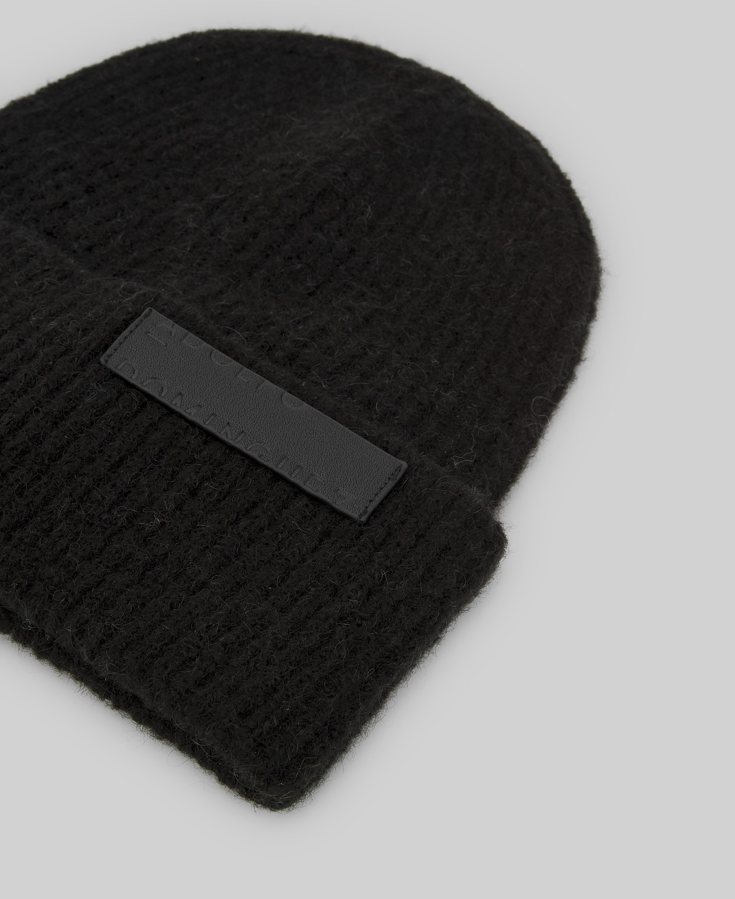 Mohair blend beanie woman image number 1