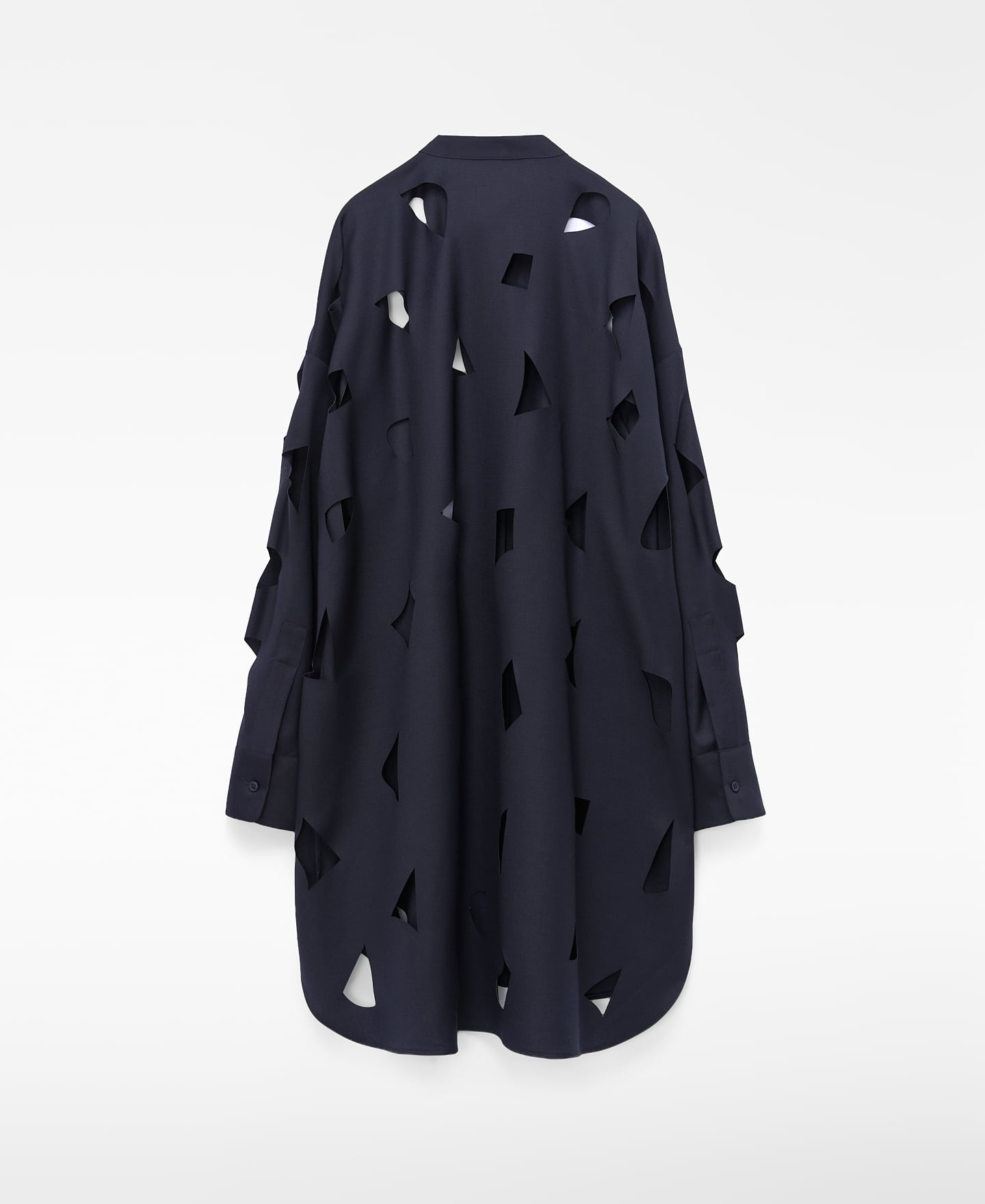 Camisa oversize troquelada image number 5