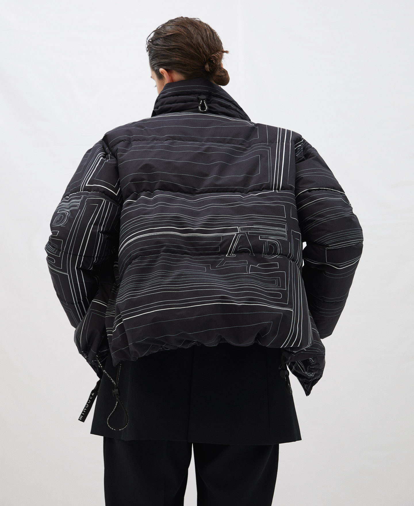 Chaqueta acolchada estampada image number 2