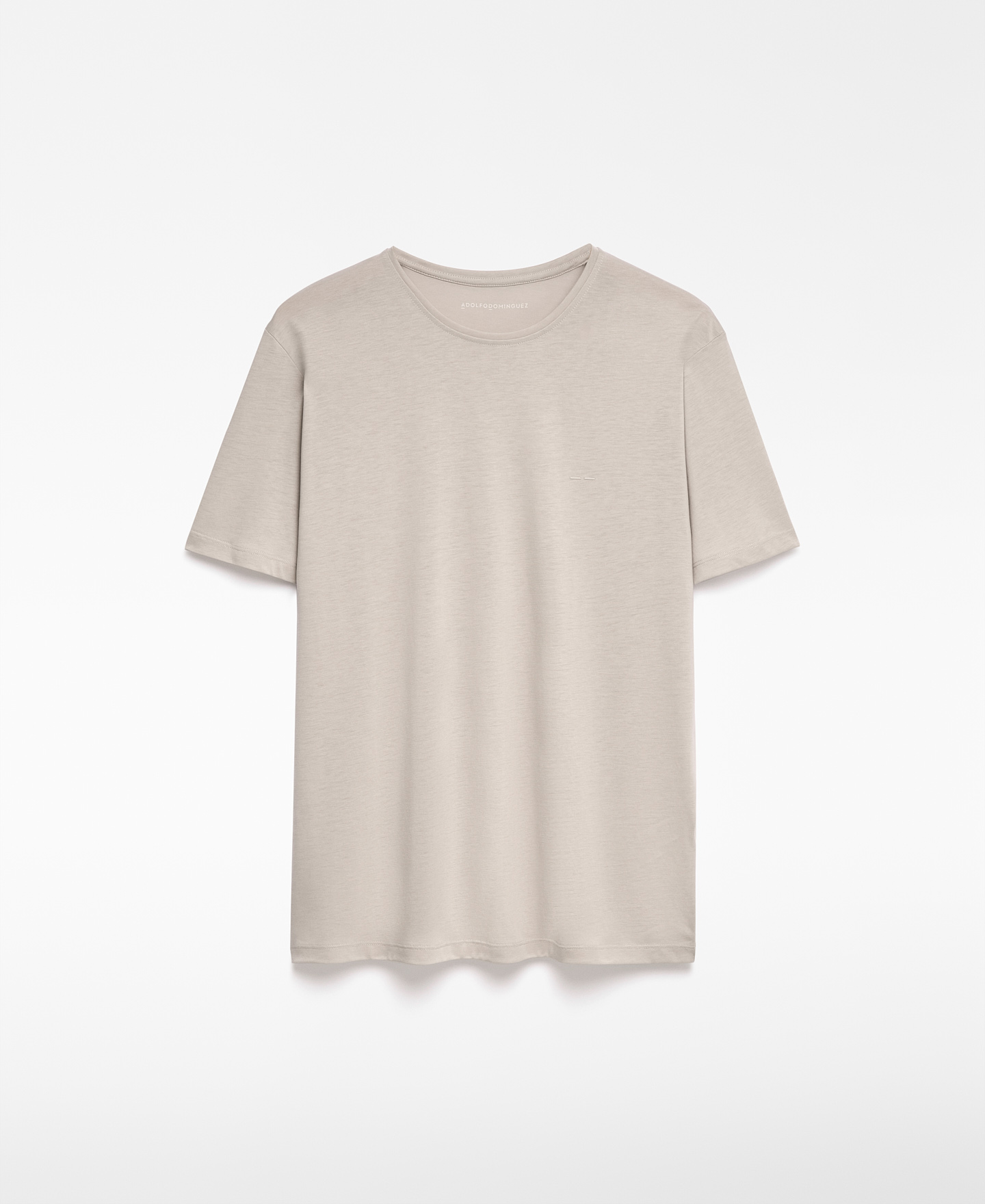 Camiseta regular fit manga corta hombre image number 4