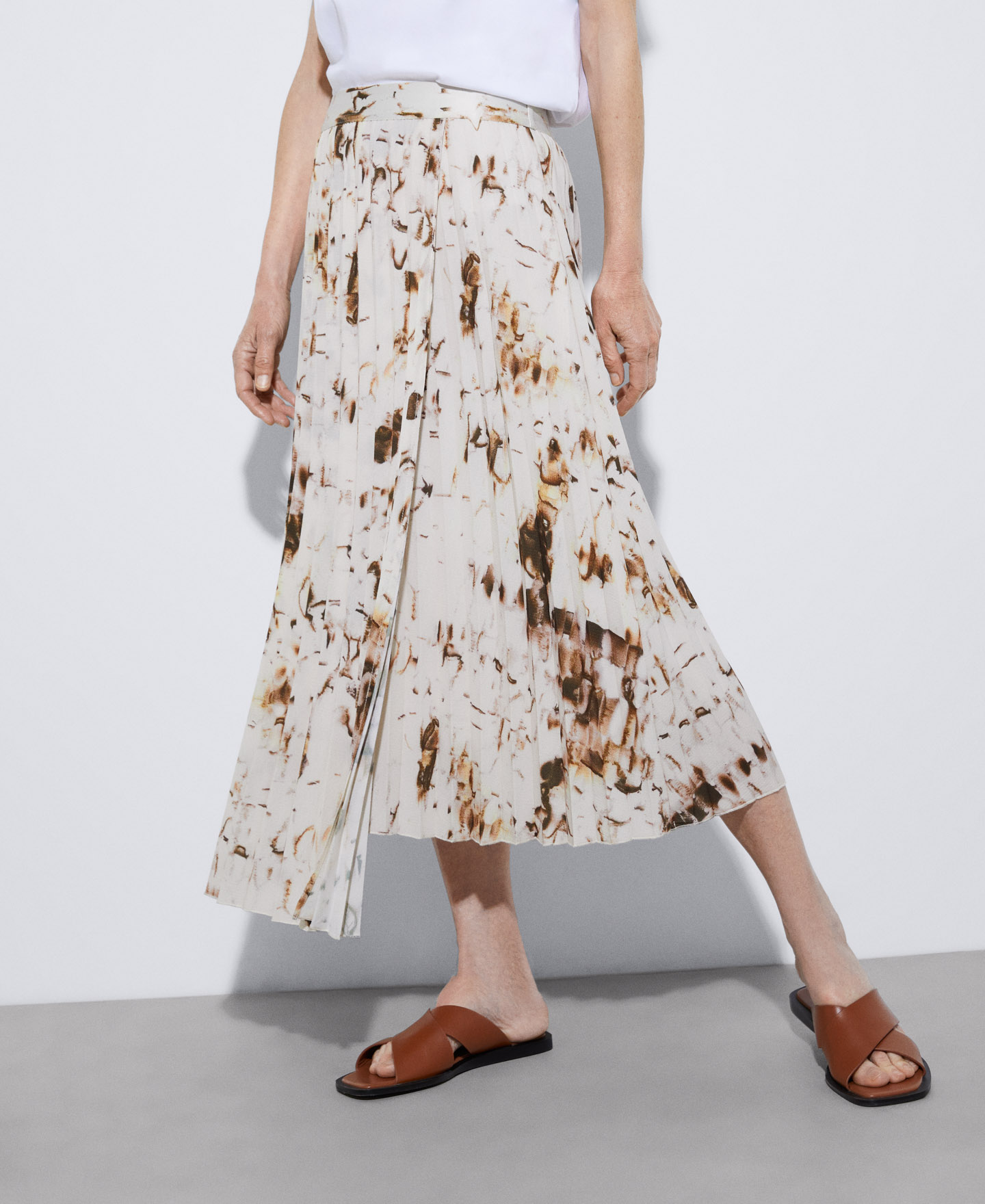 Midi skirt in recycled polyester image number 0