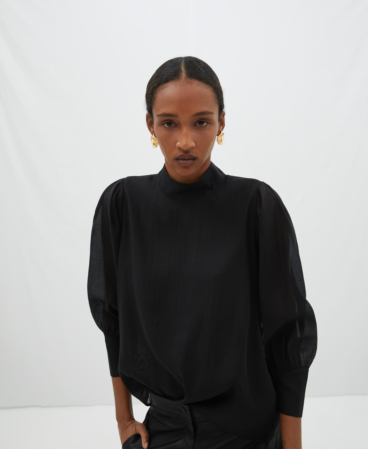 Semitransparent blouse in lyocell image number 0