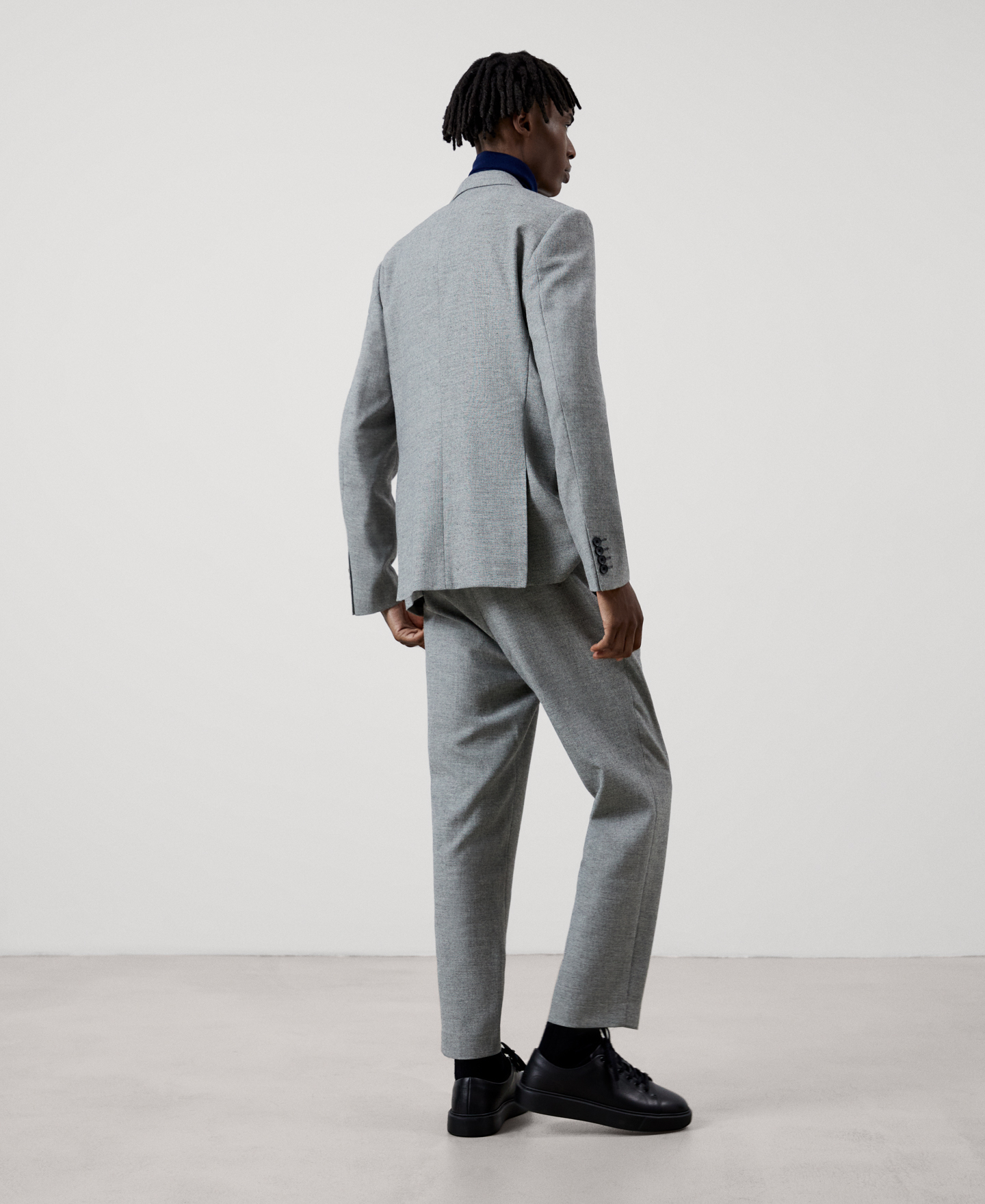 Ankle-length tailored trousers image number 2