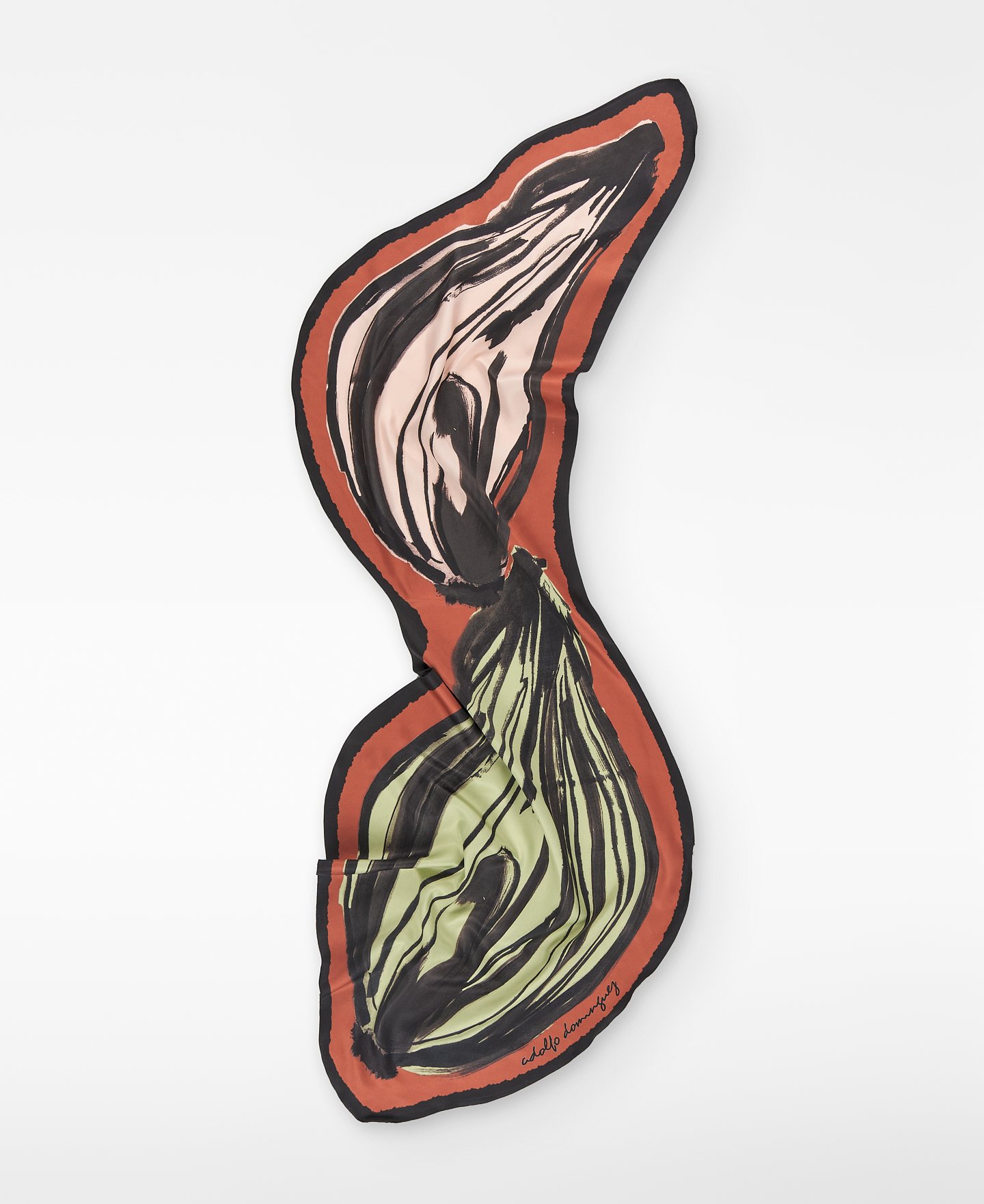 Onion-shaped scarf woman image number 1