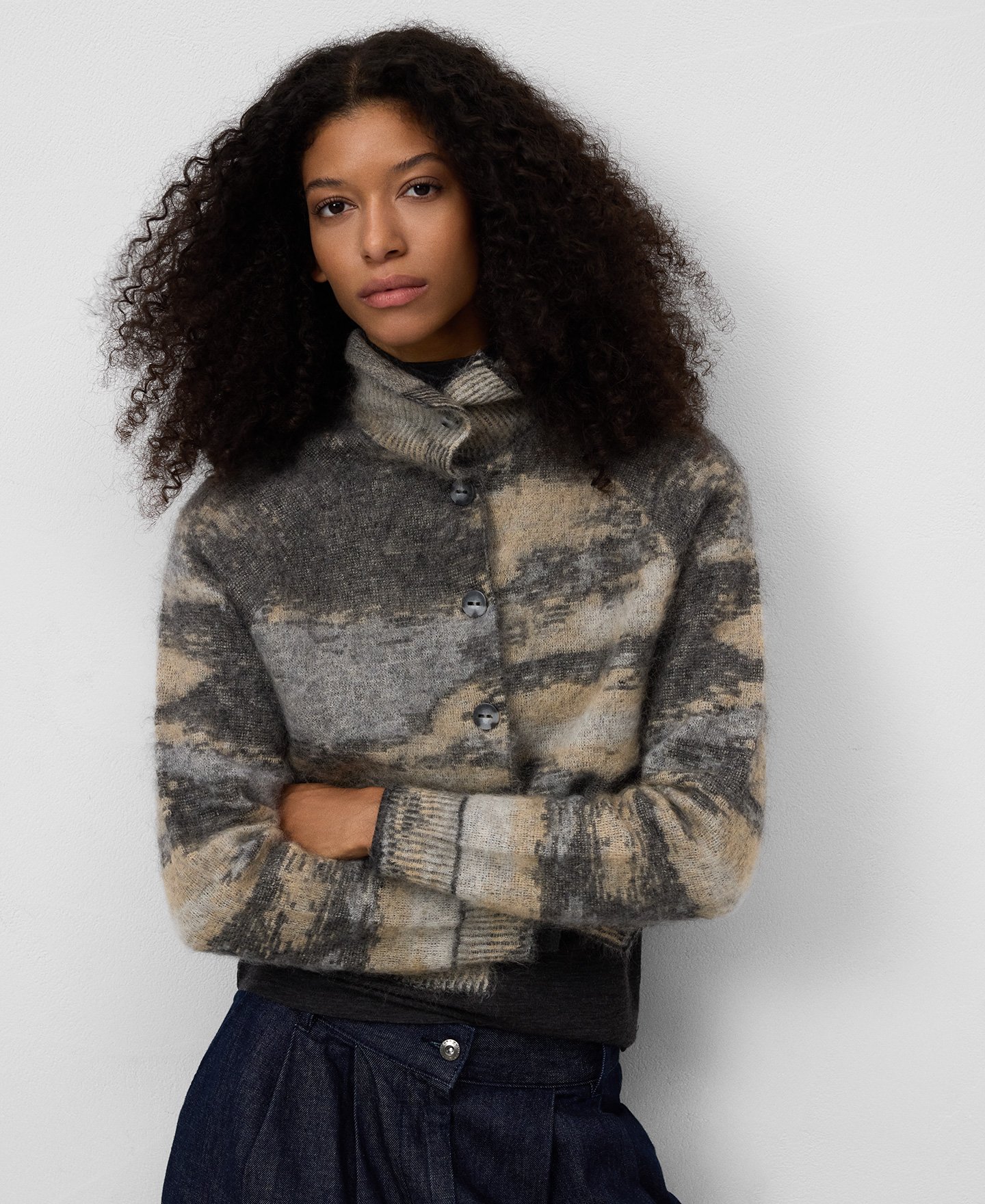Gradient jacquard knit cardigan woman image number 0