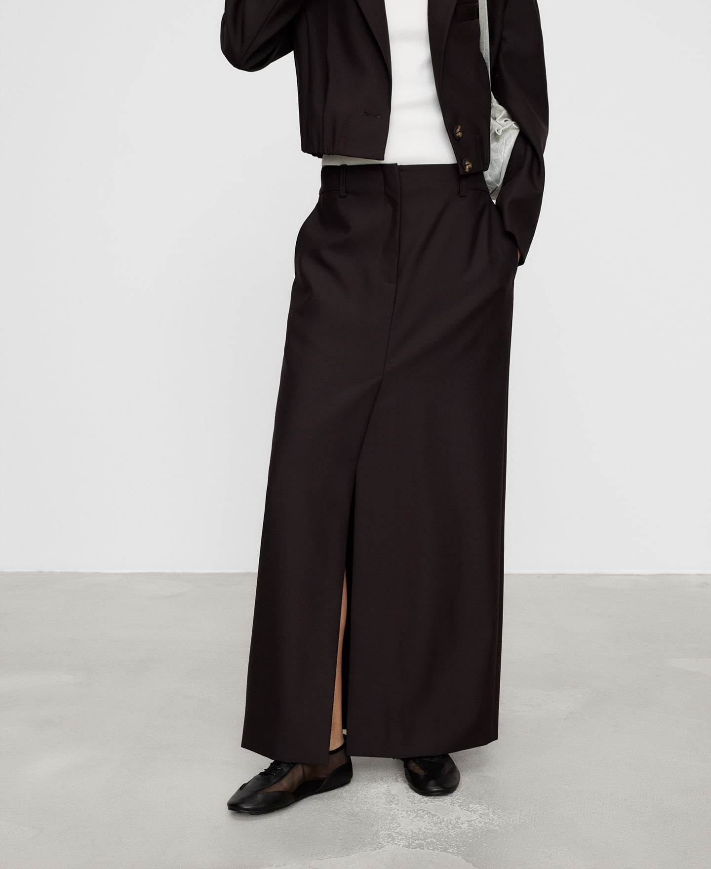 Tailored long skirt image number 0