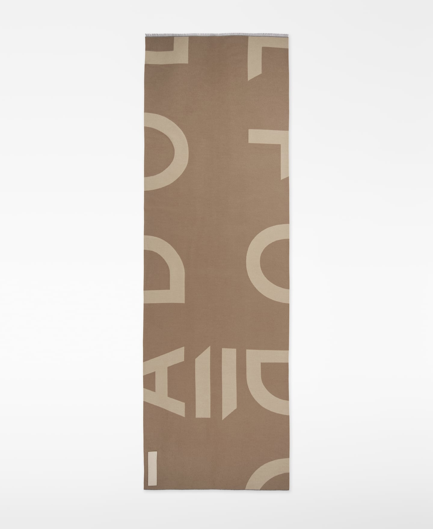 Jacquard maxi logo scarf image number 0