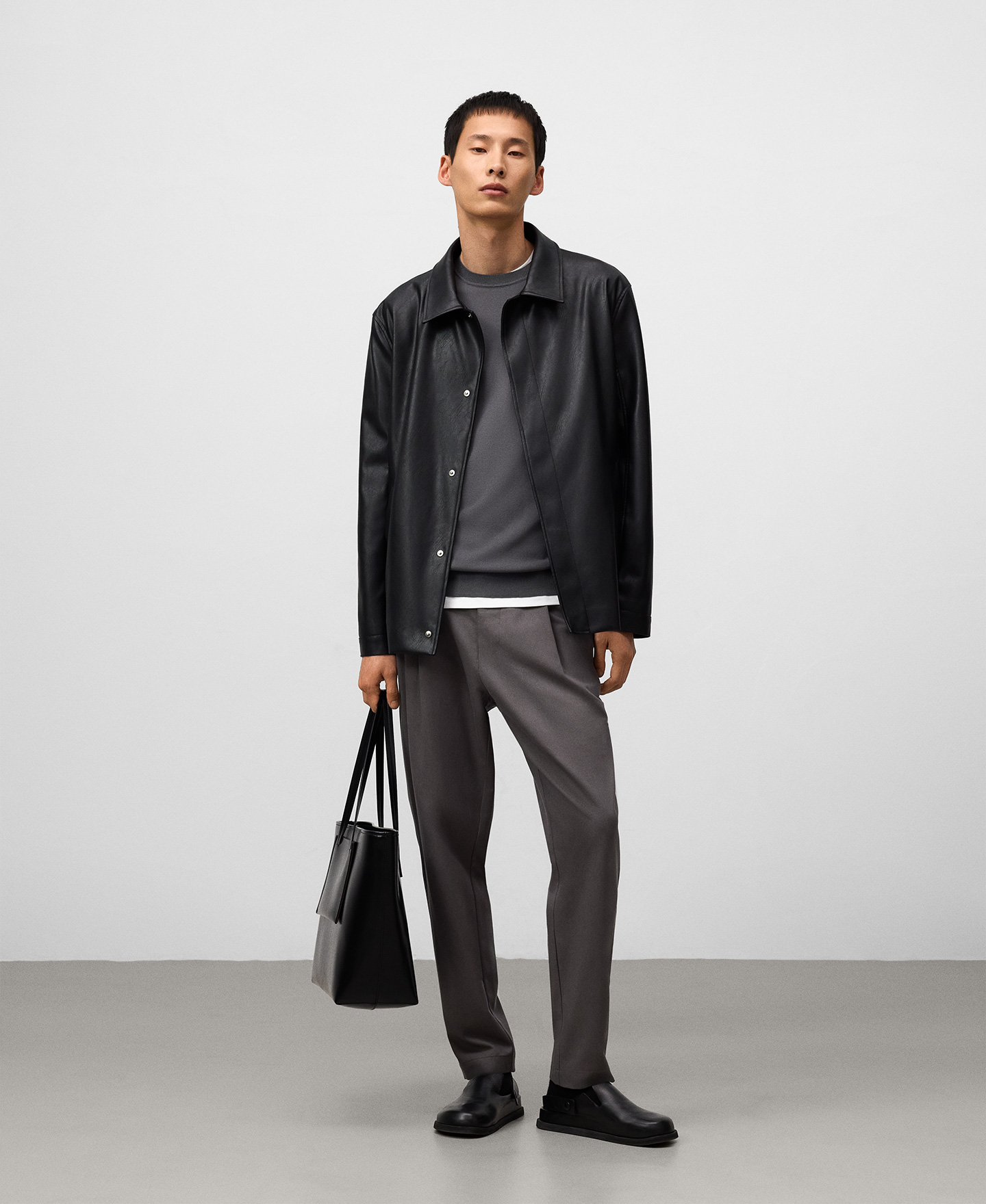Knit crew collar sweater man image number 1