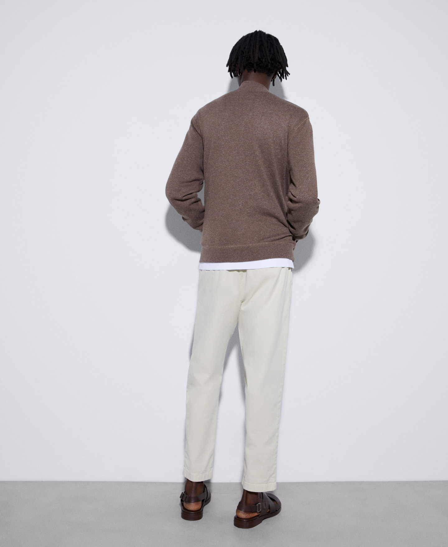 Knitted jacket in linen and cotton image number 2