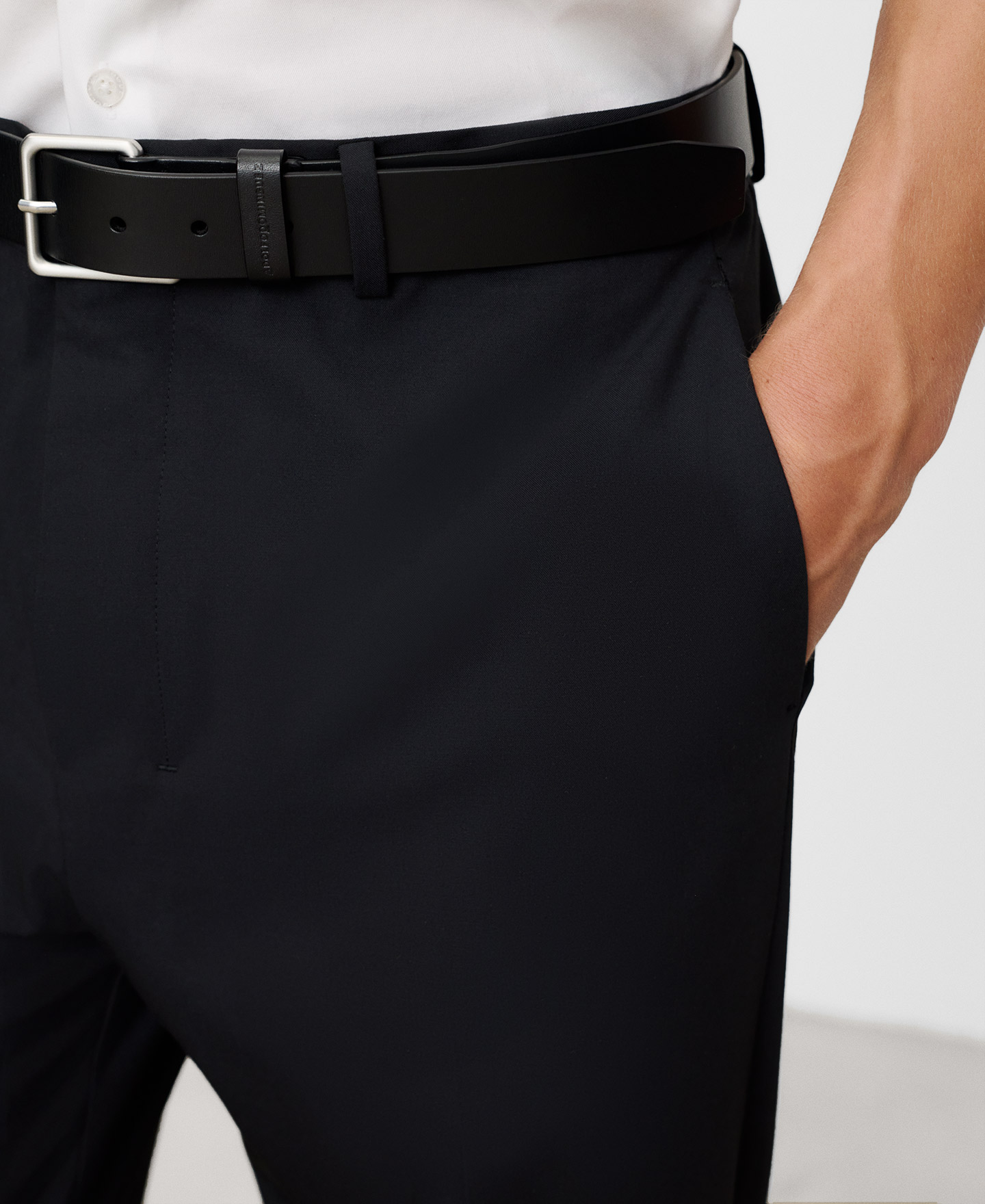 Slim fit tailored trousers image number 3