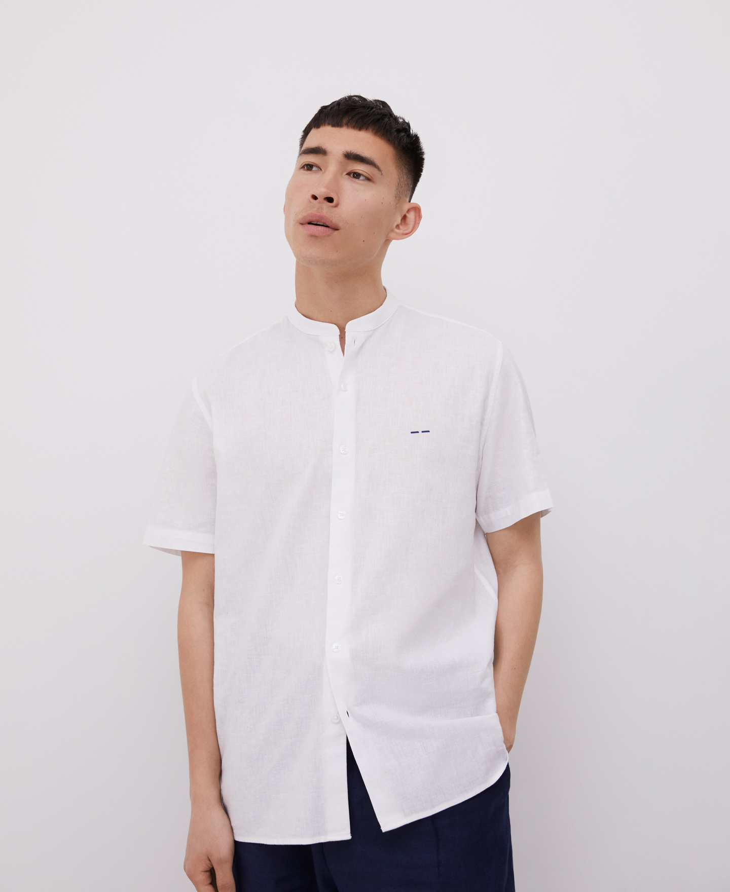 Mandarin collar short sleeve shirt image number 1
