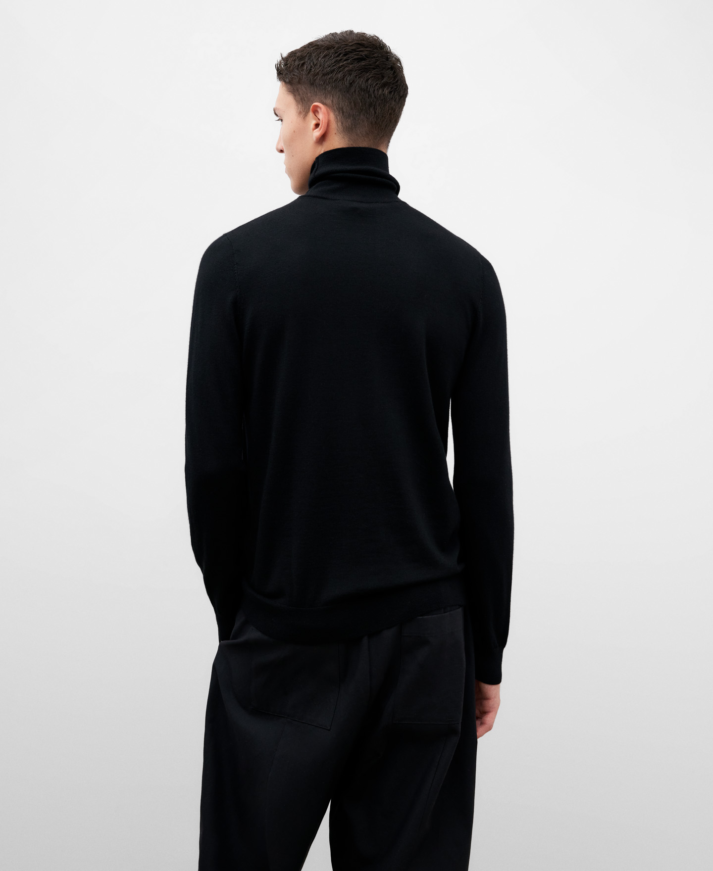 Merino wool turtleneck sweater for men image number 2