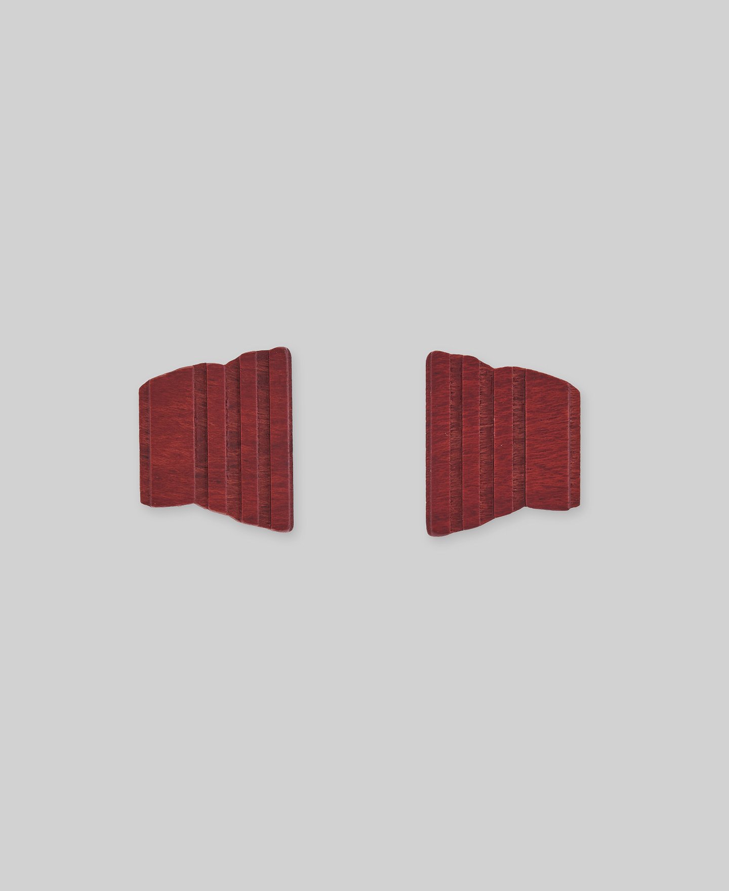 Boucles d'oreilles brique en bois pour femme image number 0