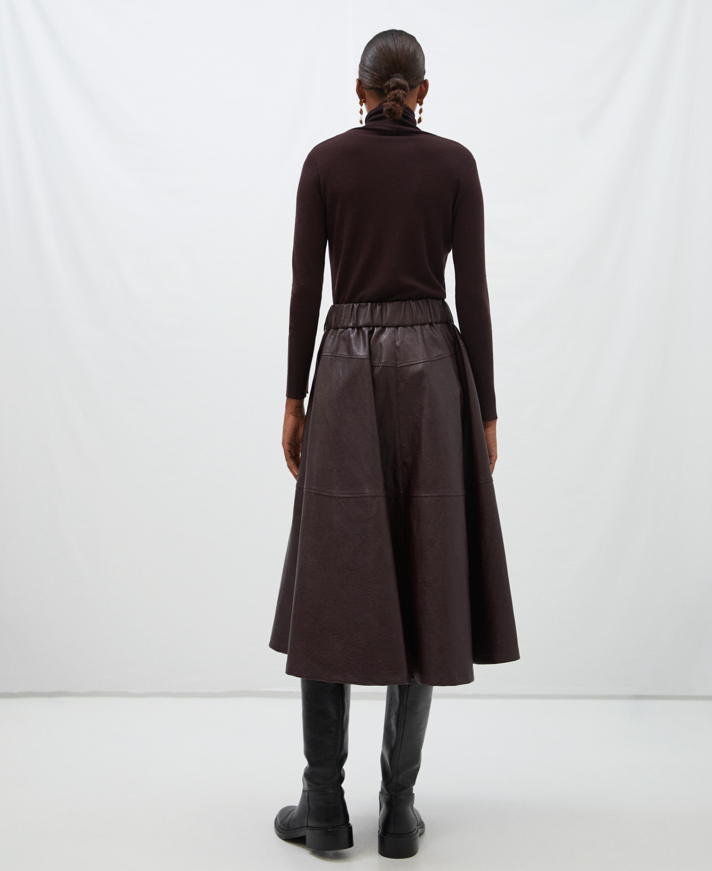 Wide midi length skirt image number 2