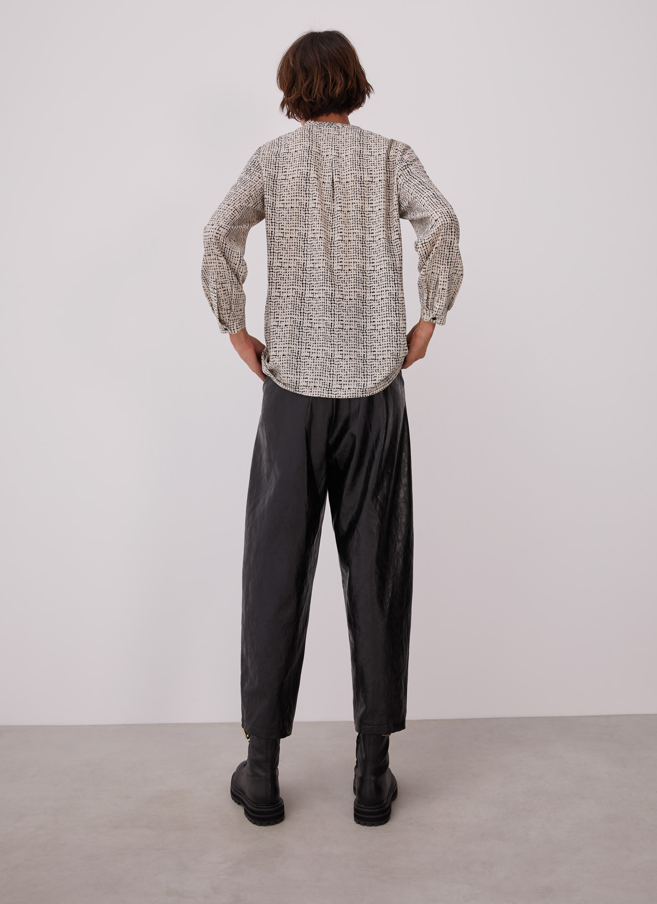 Printed shirt with crew collar image number 1