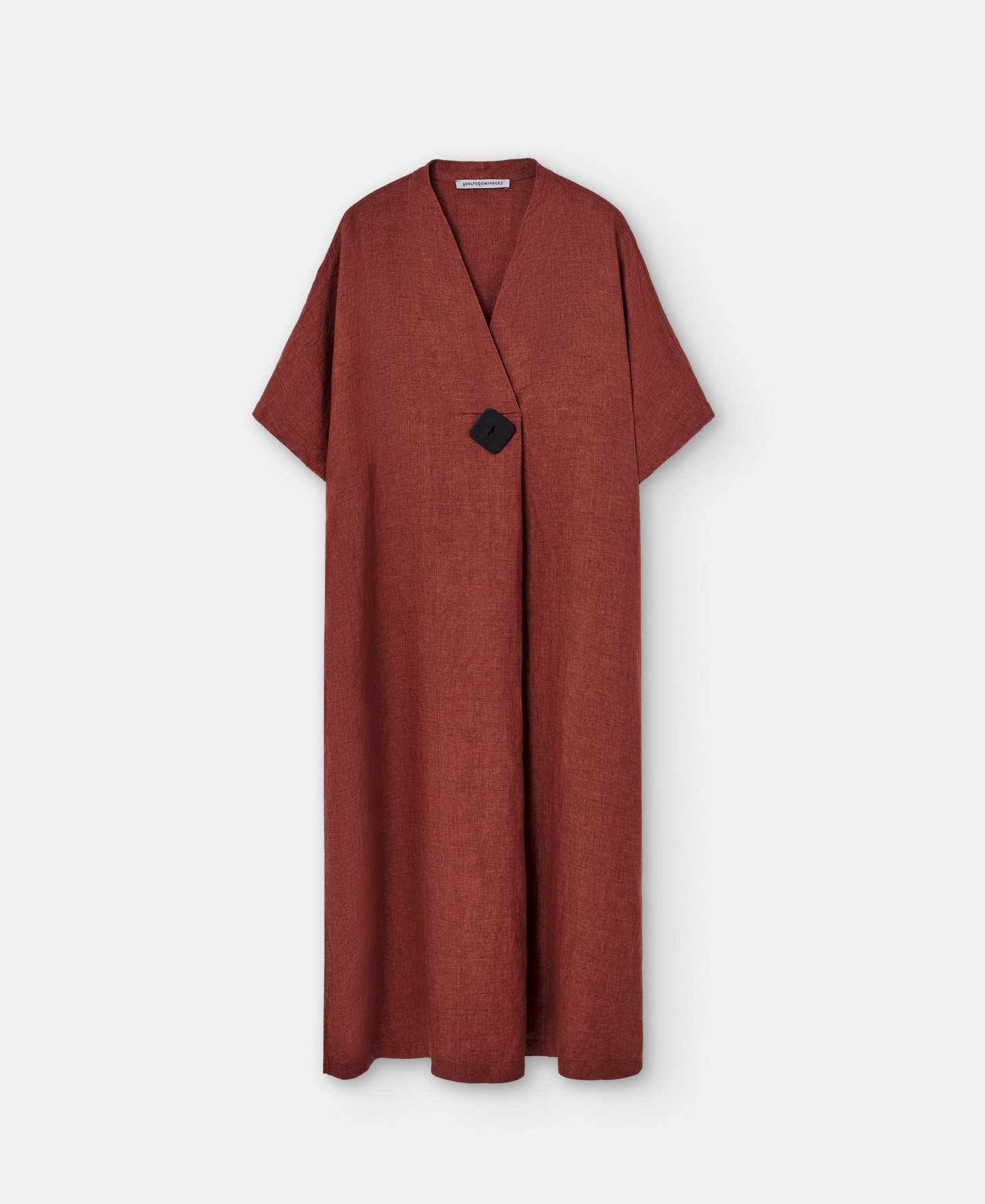 Straight line dress in European linen image number 4