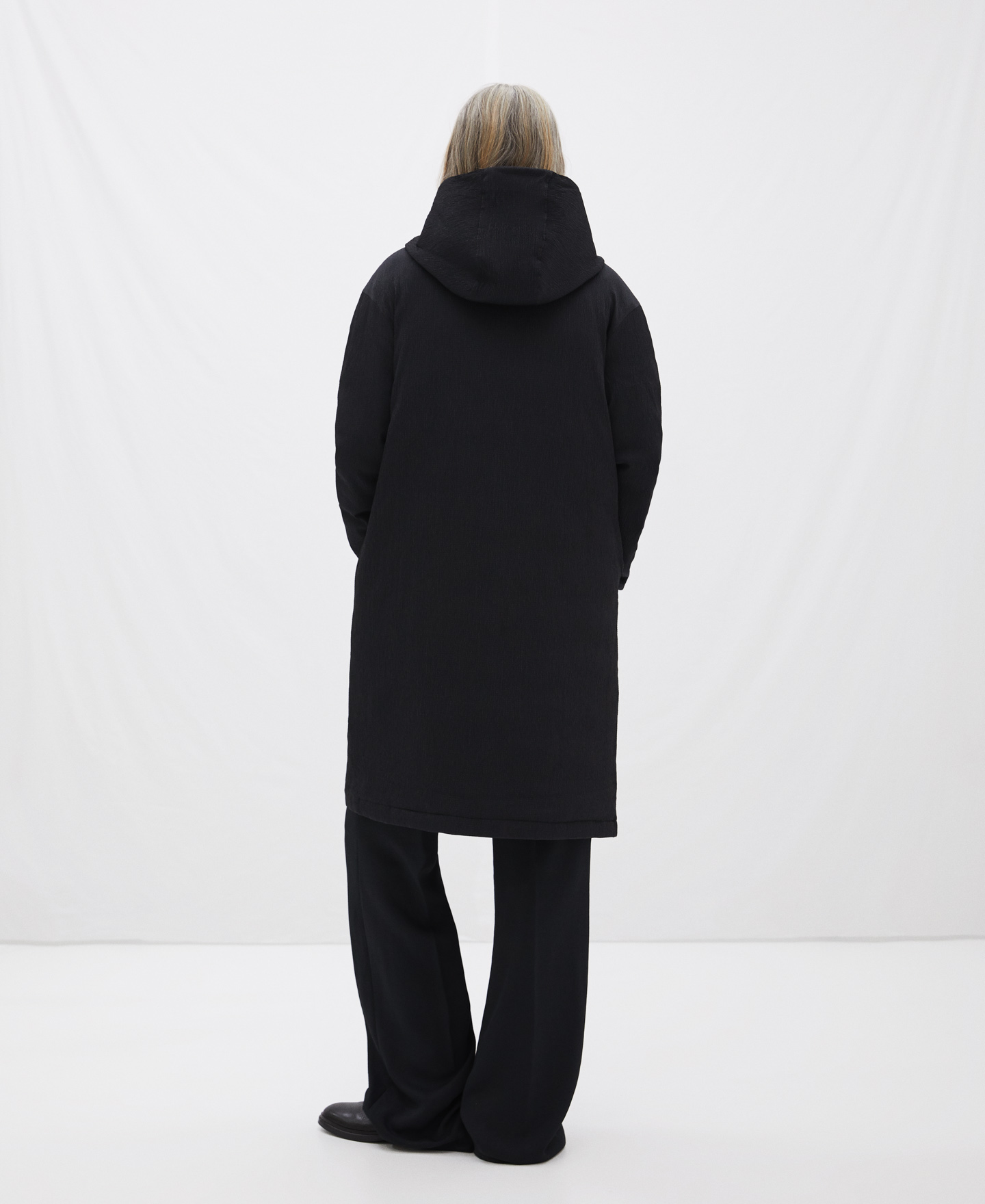 Ripstop nylon padded jacket image number 2