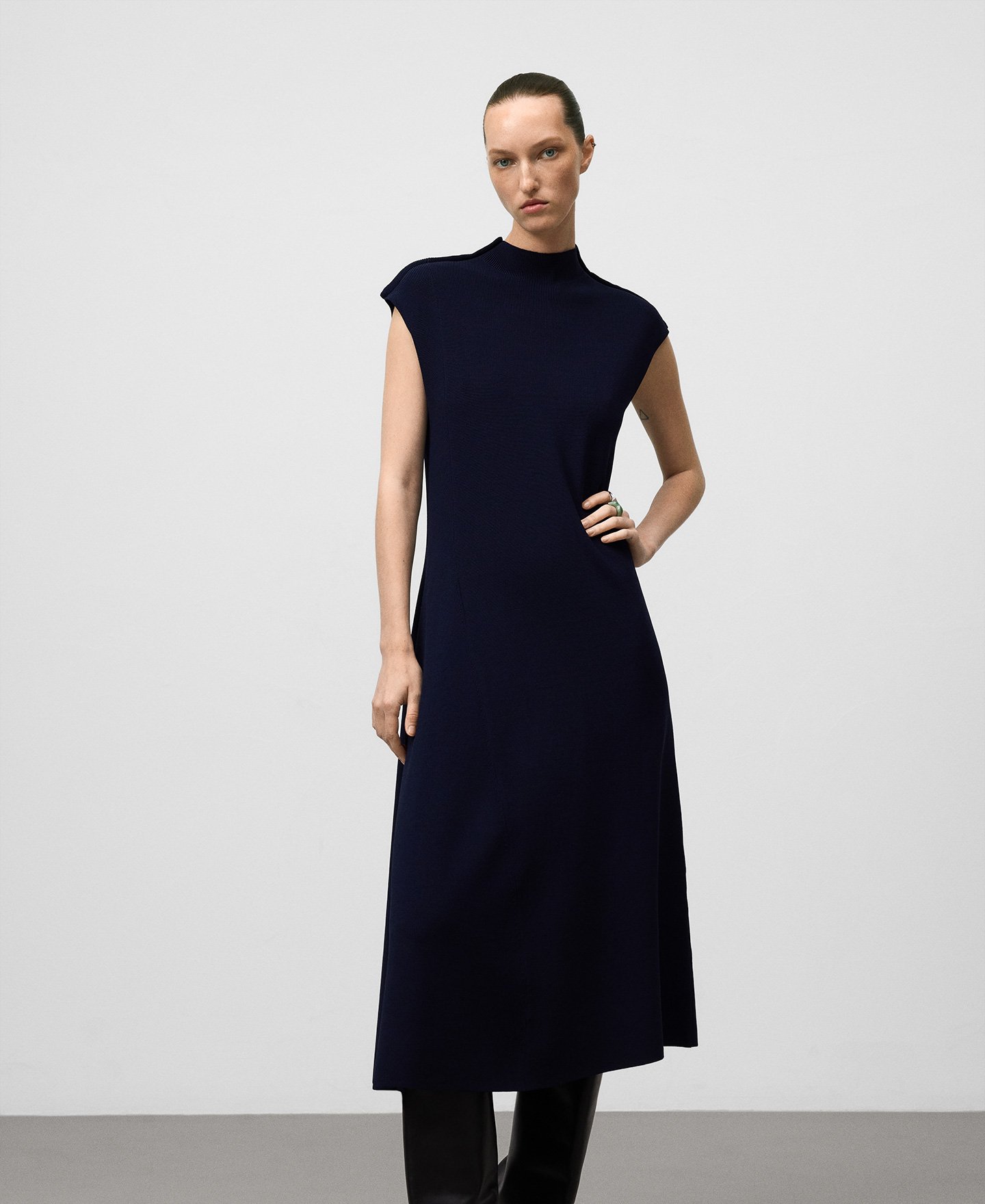 Perkins collar knit dress woman image number 0