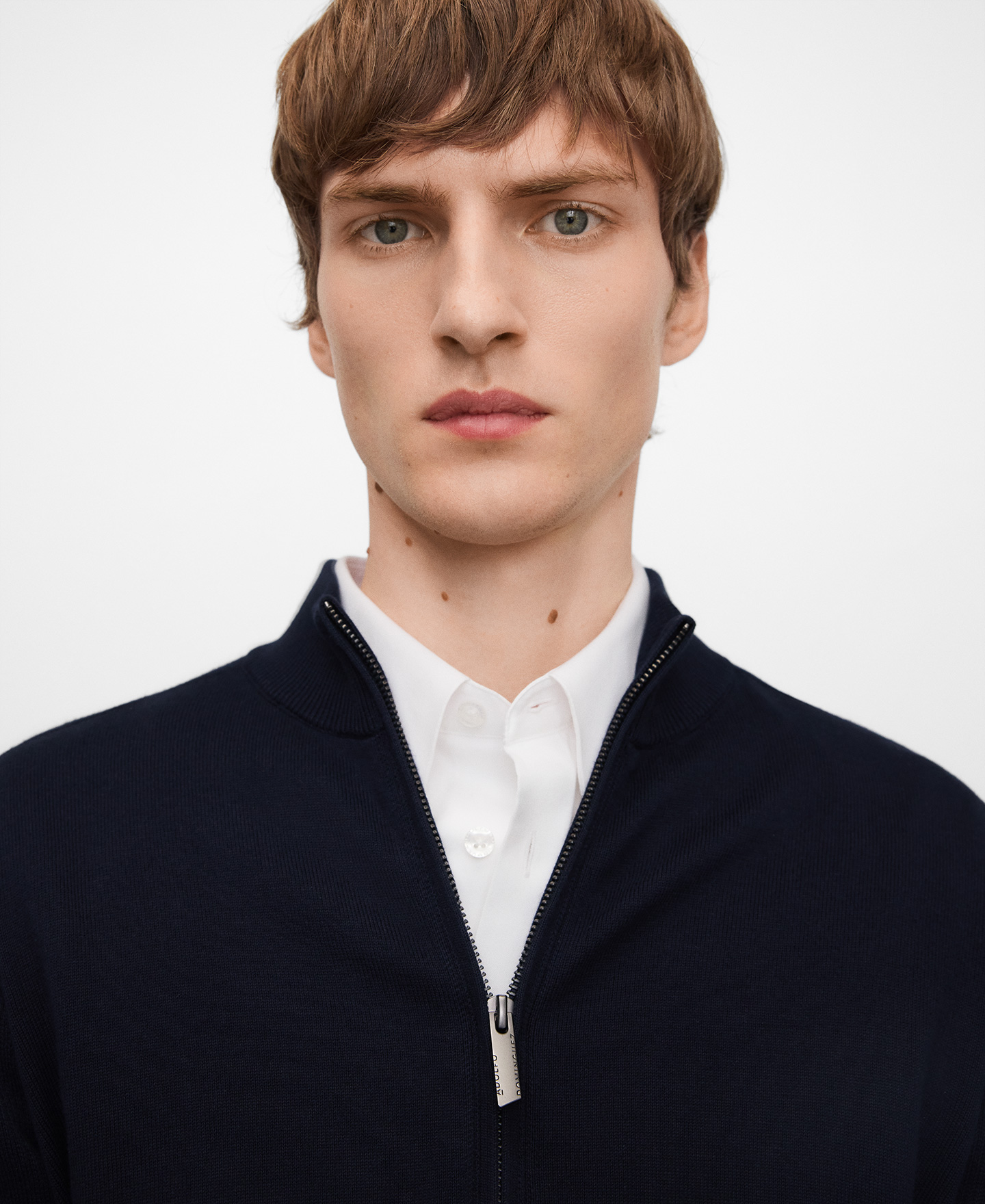 Organic cotton knit cardigan man image number 3