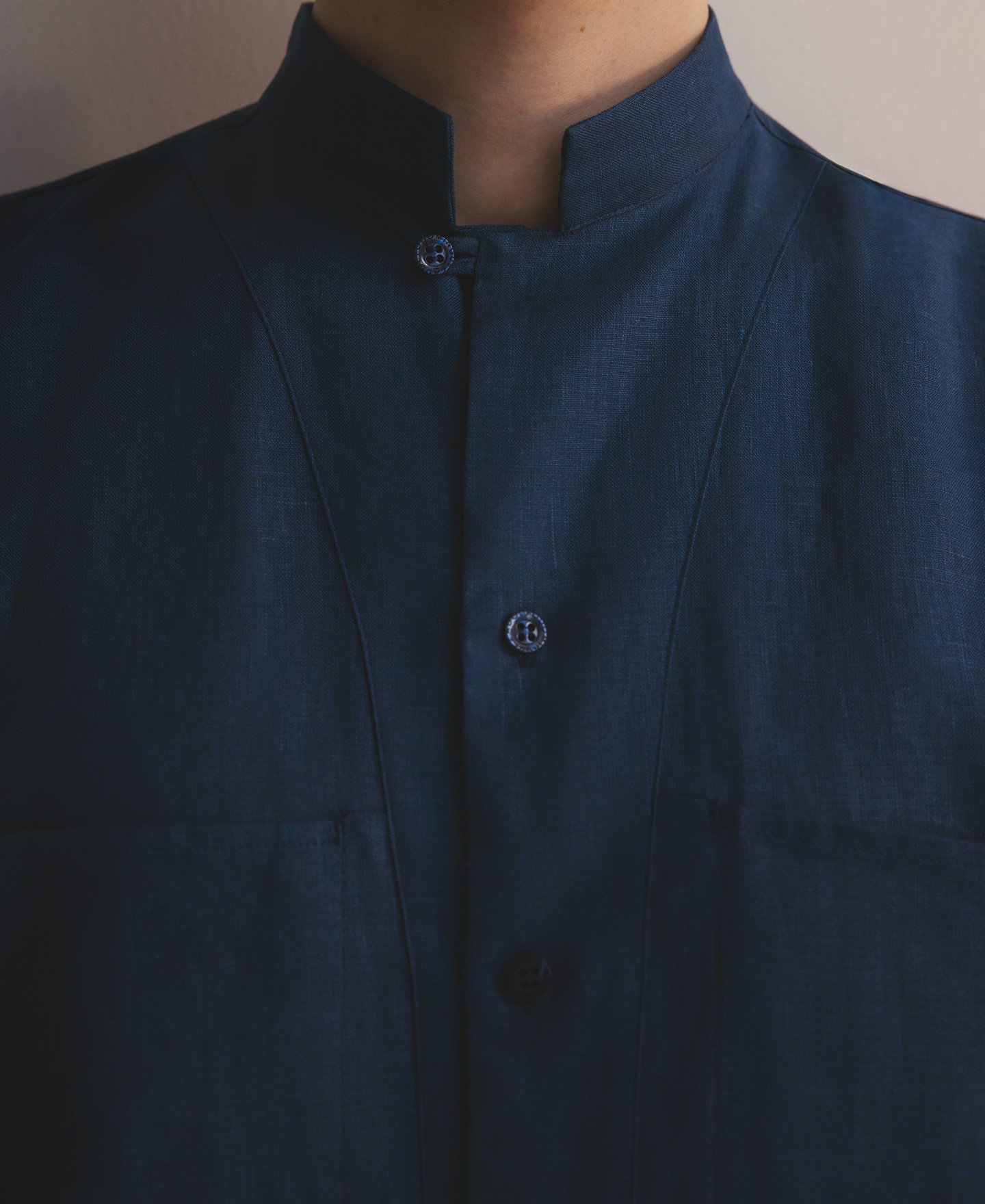 European linen guayabera shirt man image number 4