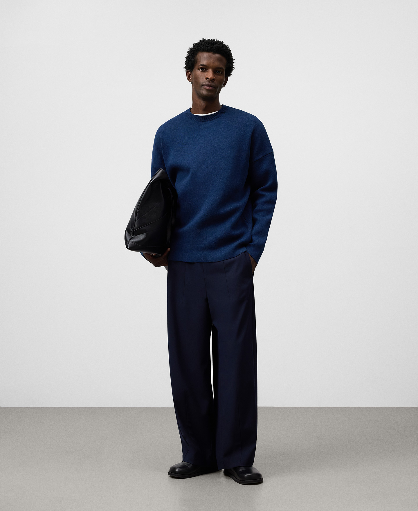 Relaxed fit heather sweater man image number 1