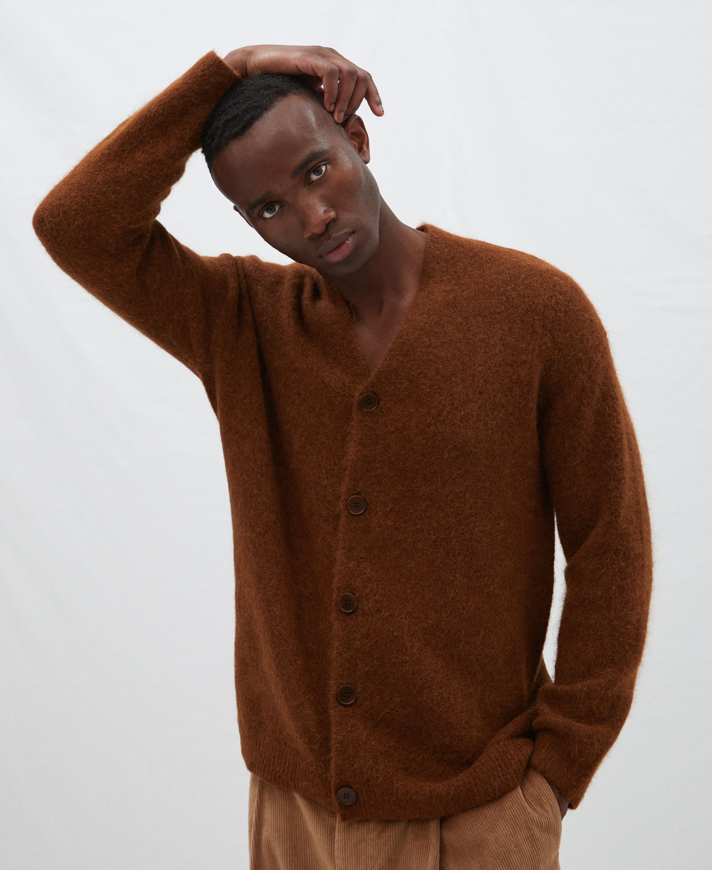 V-neck cardigan with buttons image number 0