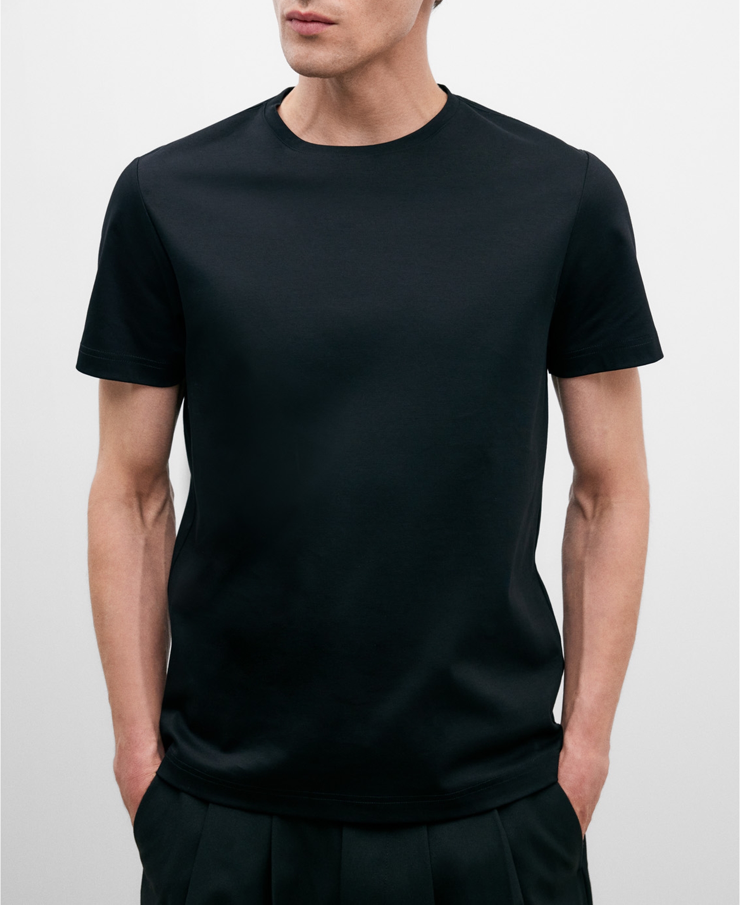 Camiseta de algodón negra image number 0