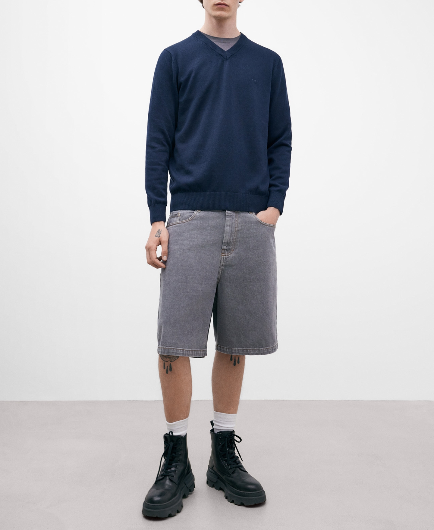 V-neck cotton sweater for men image number 1